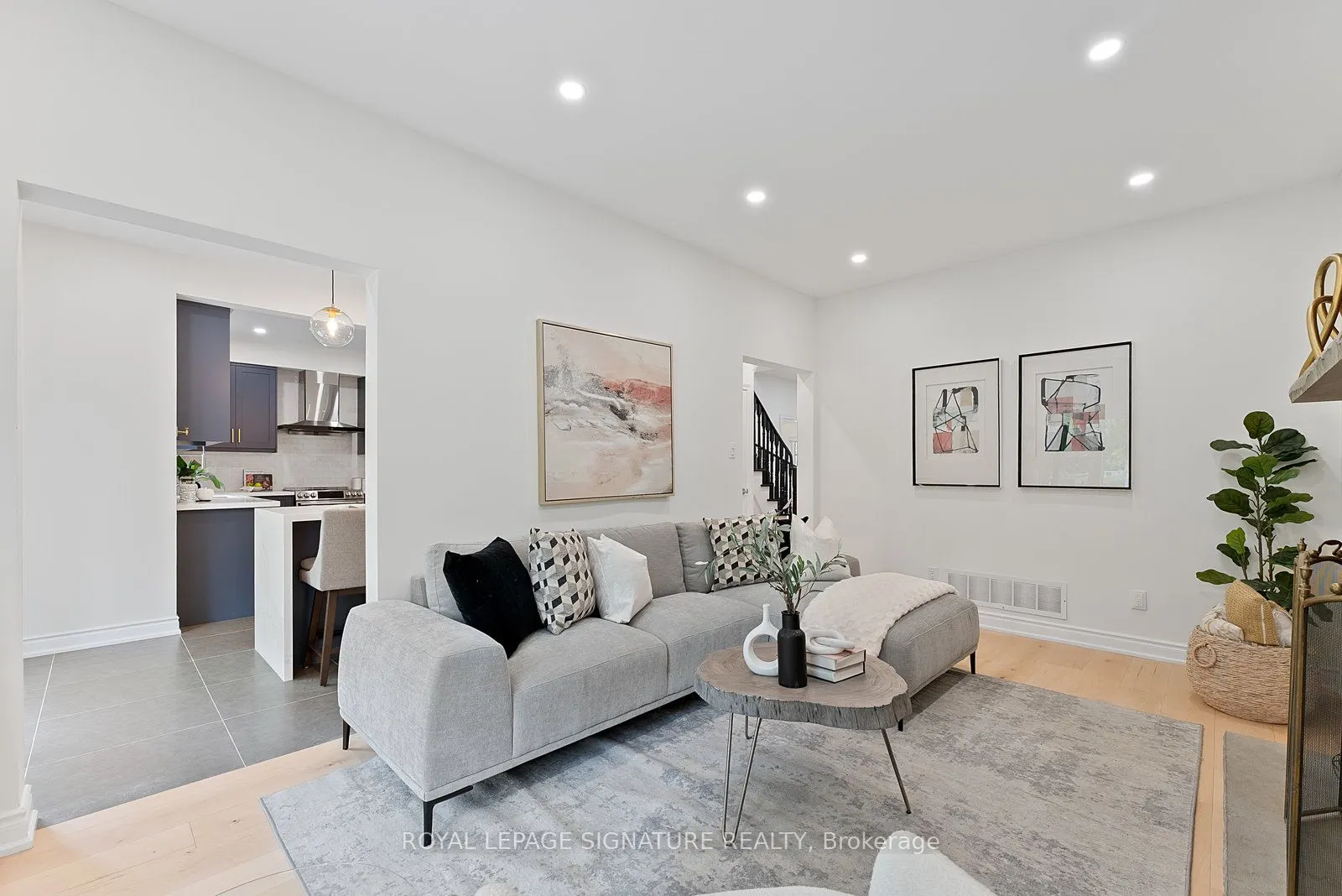 35 Mallory Avenue