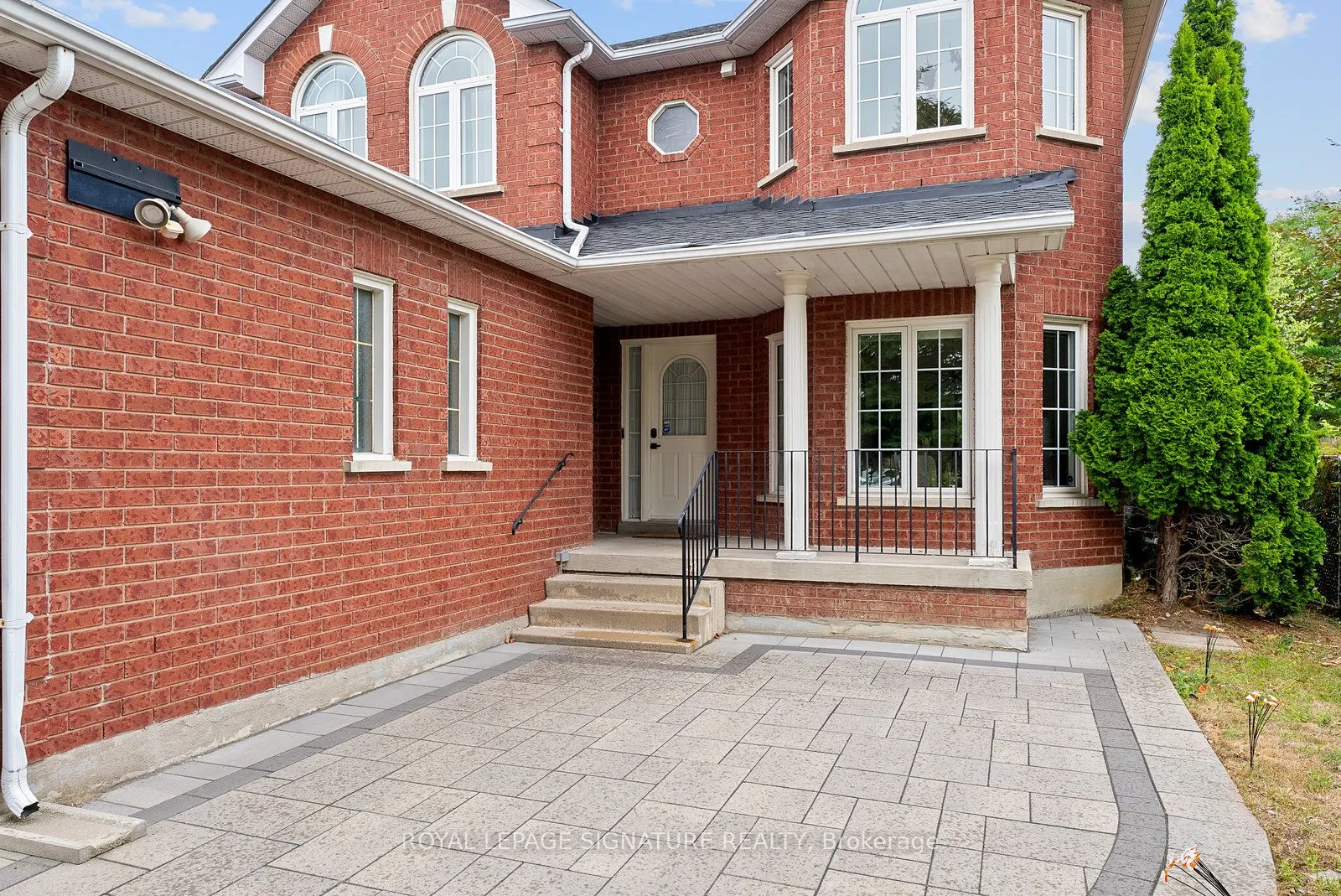 35 Mallory Avenue