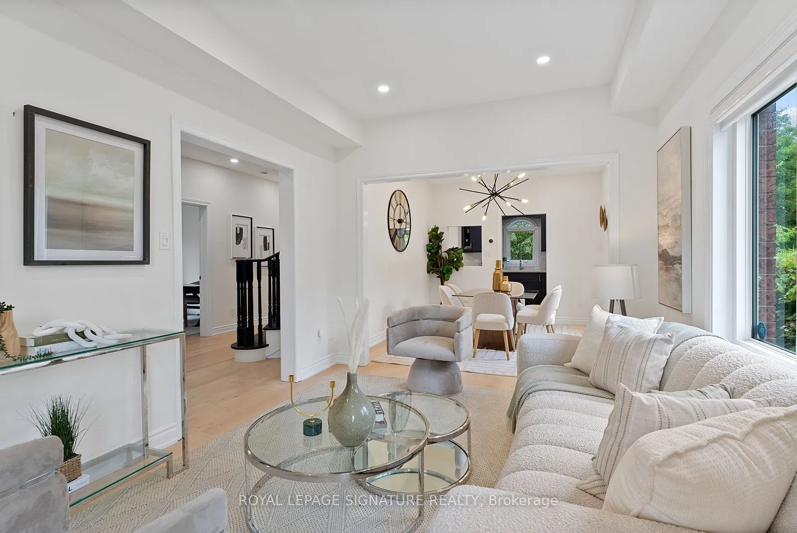 35 Mallory Avenue