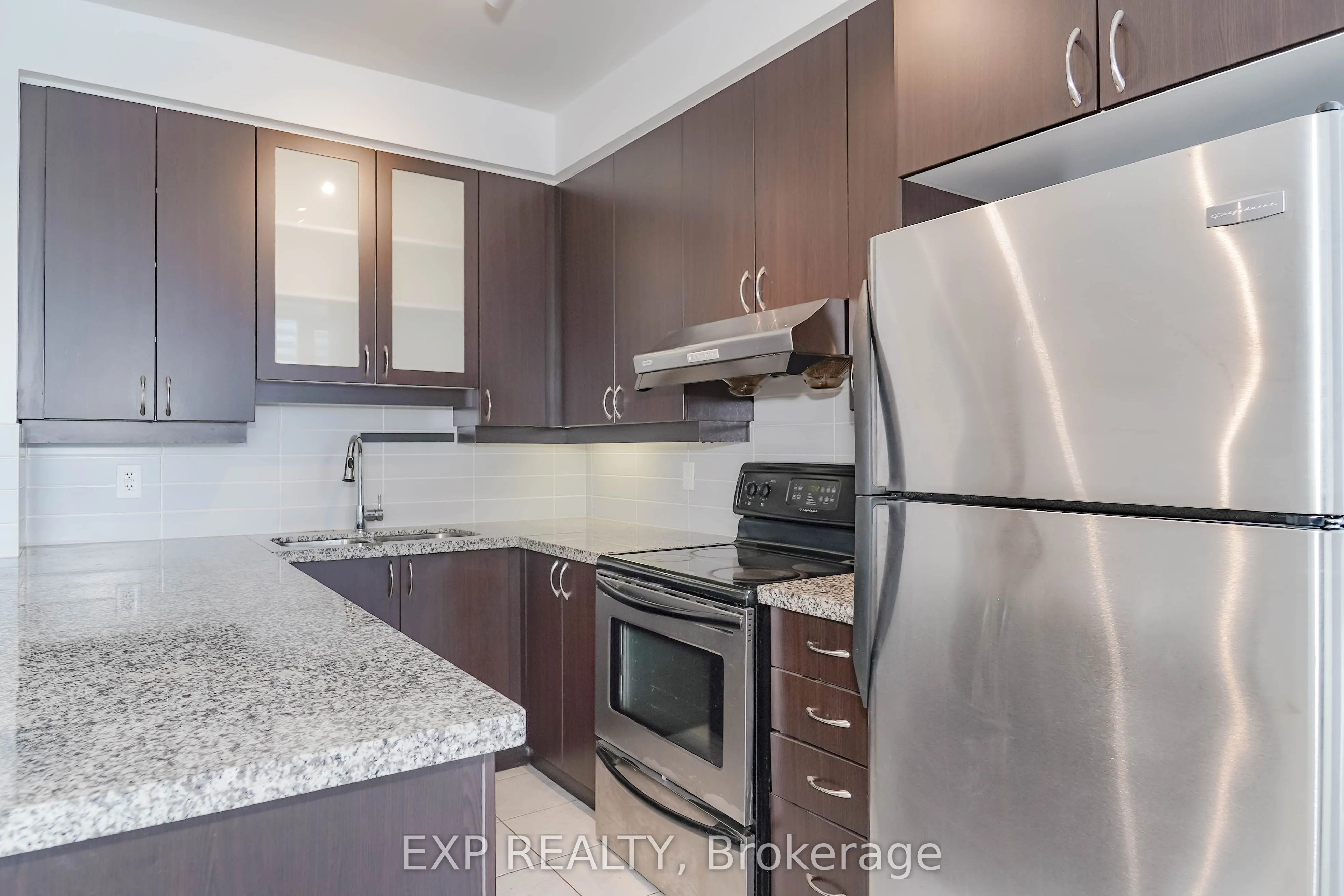 57 Upper Duke Crescent, #307