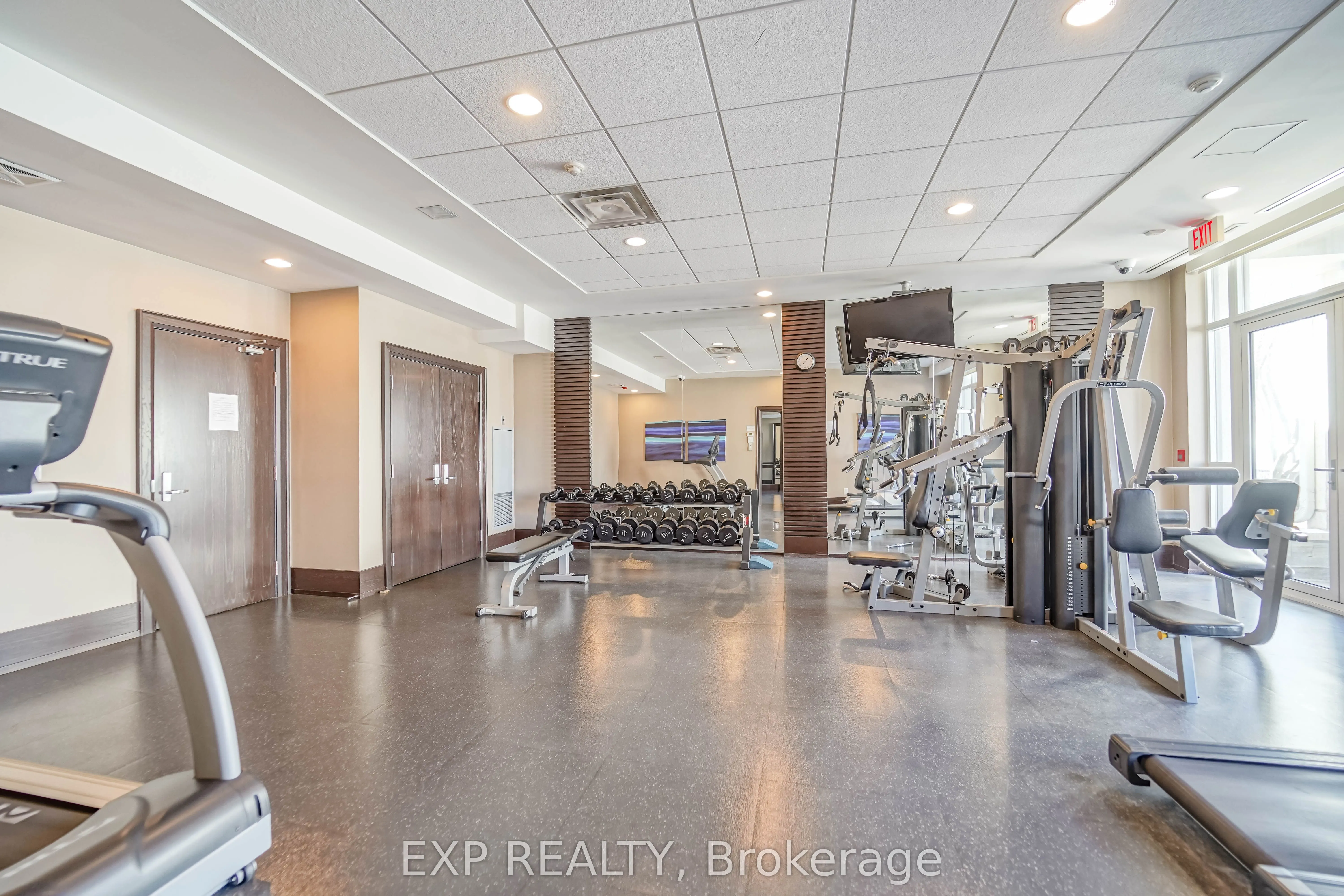 57 Upper Duke Crescent, #307