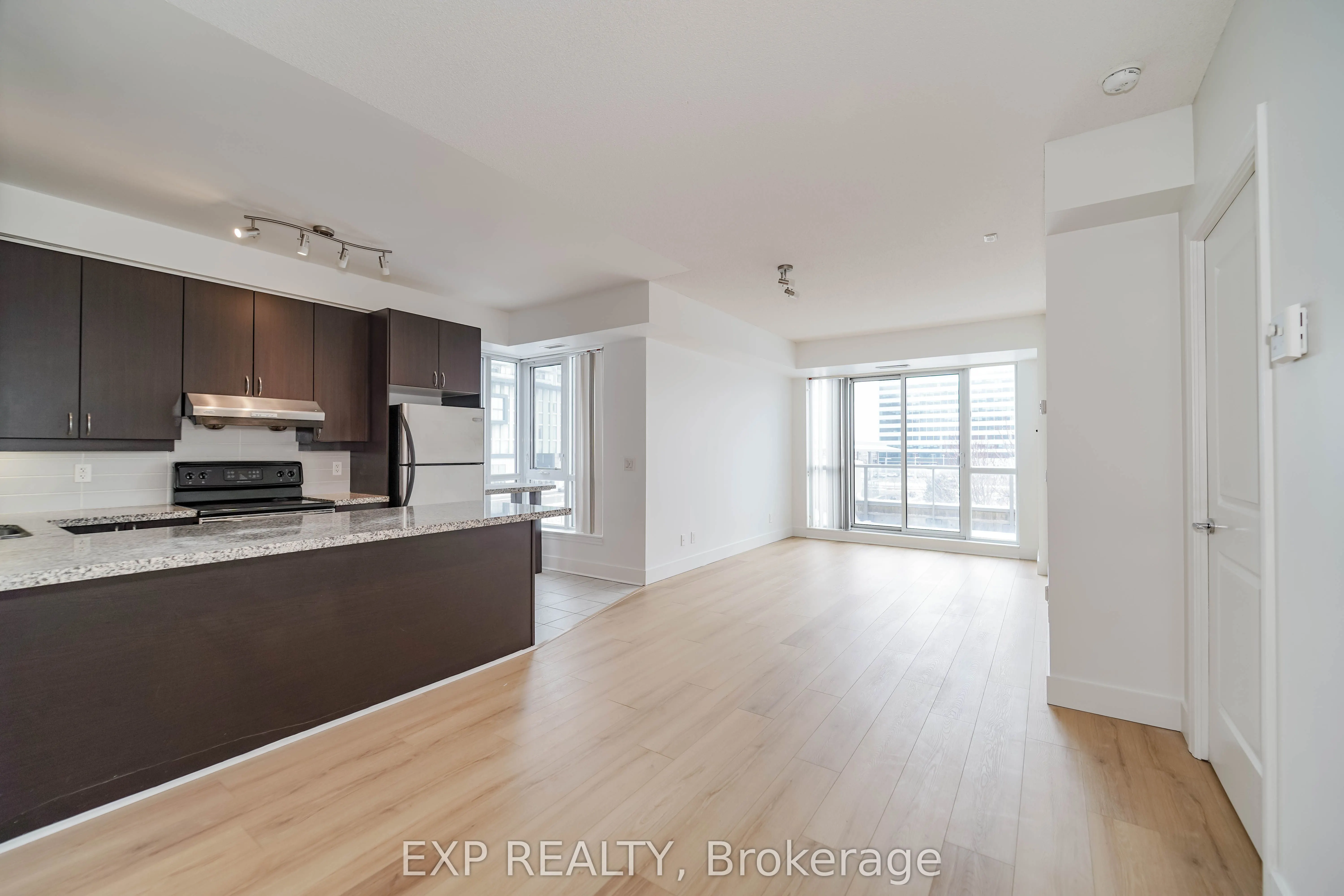 57 Upper Duke Crescent, #307