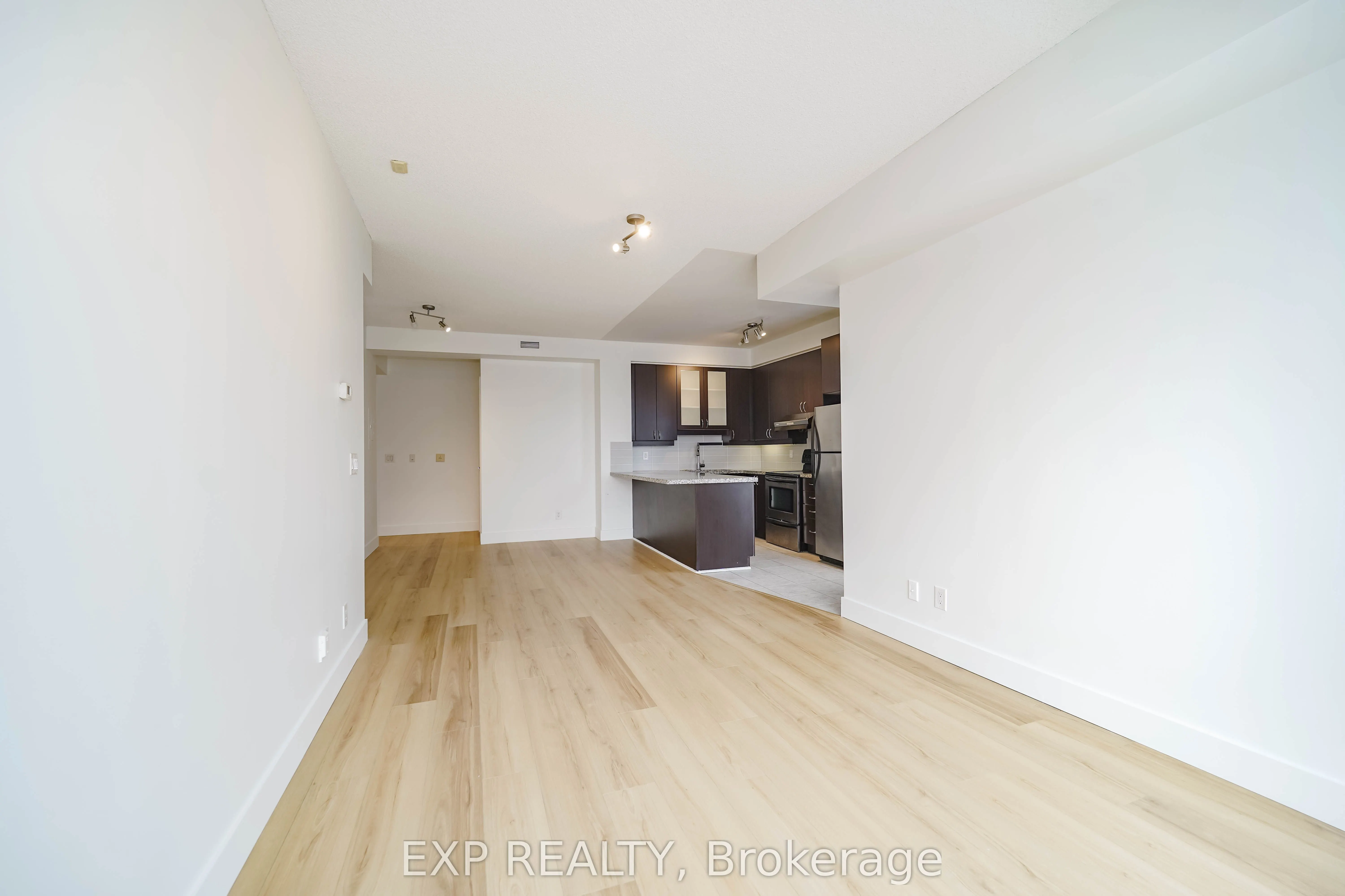 57 Upper Duke Crescent, #307