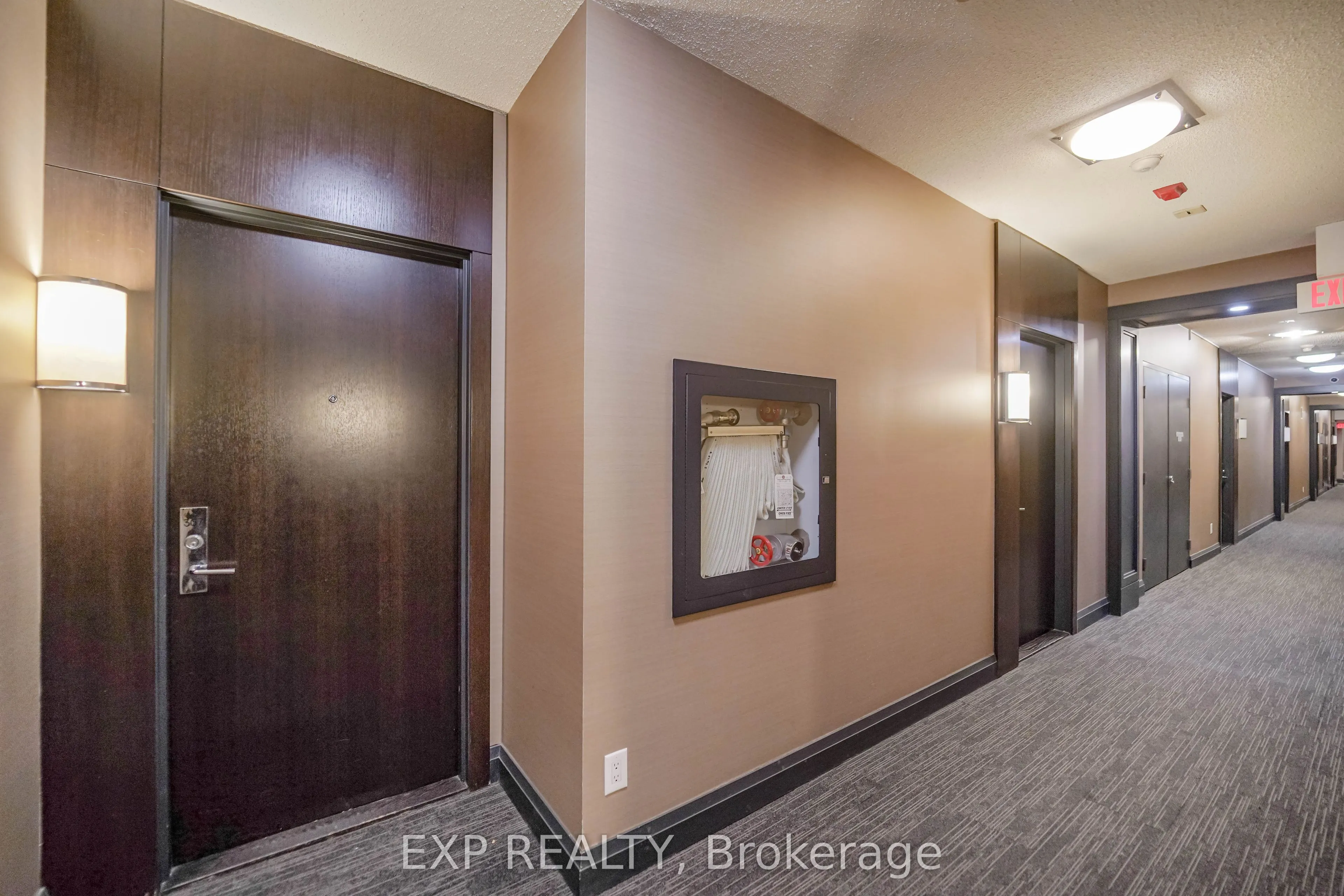 57 Upper Duke Crescent, #307