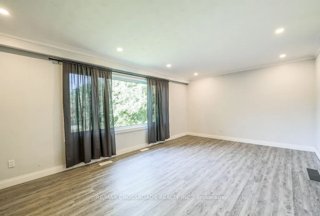 407 Marybay Crescent, #Main