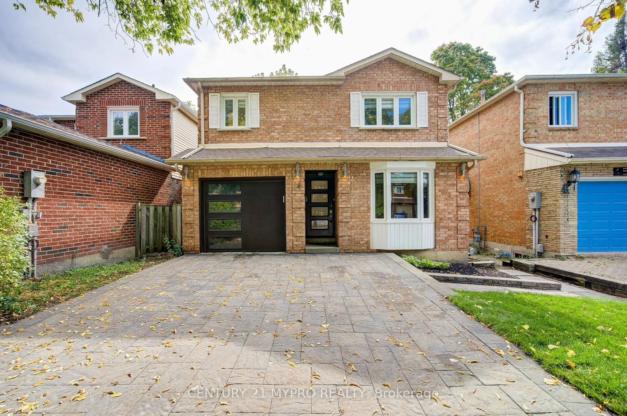 11 Sundown Court