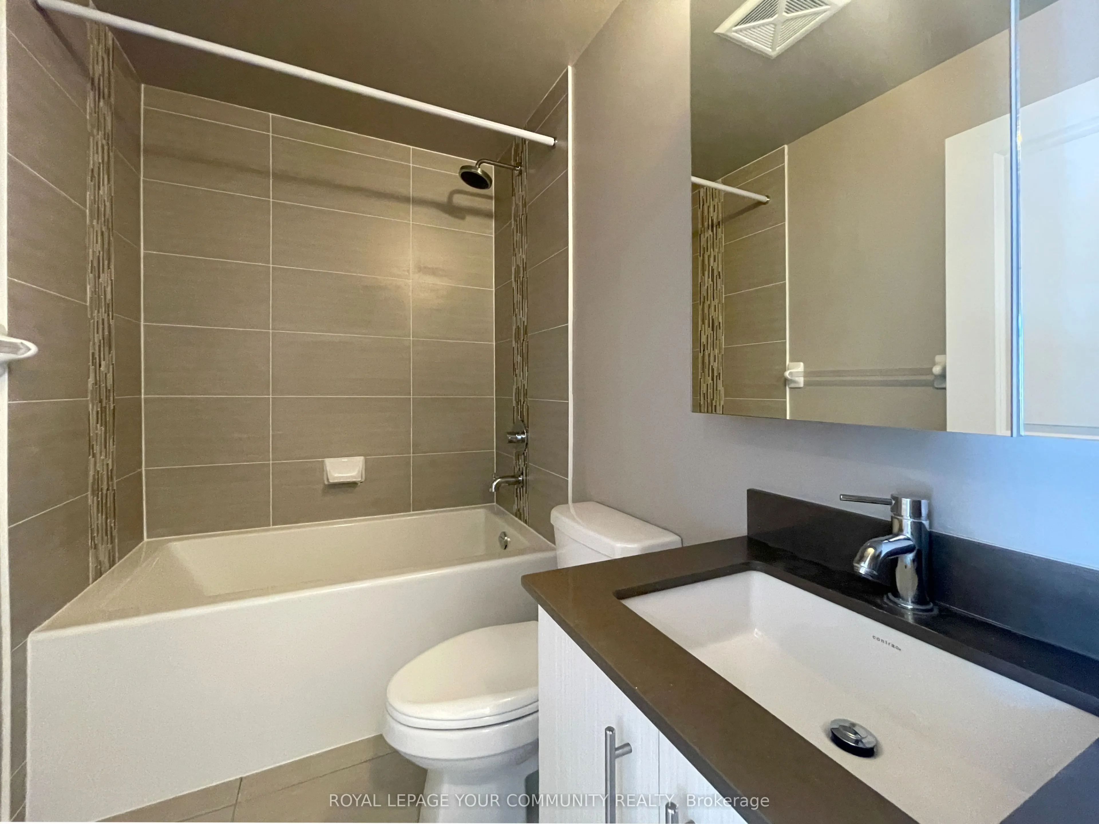 55 Oneida Crescent, #1407