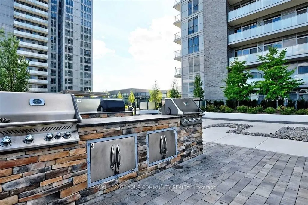 55 Oneida Crescent, #1407