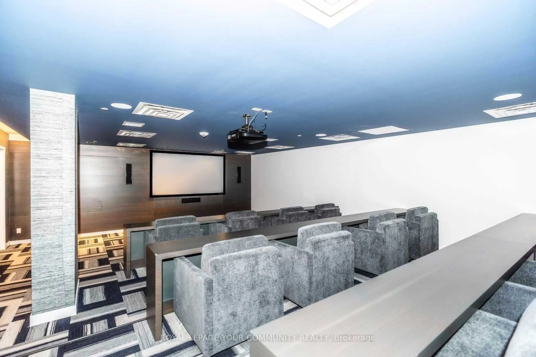 55 Oneida Crescent, #1407