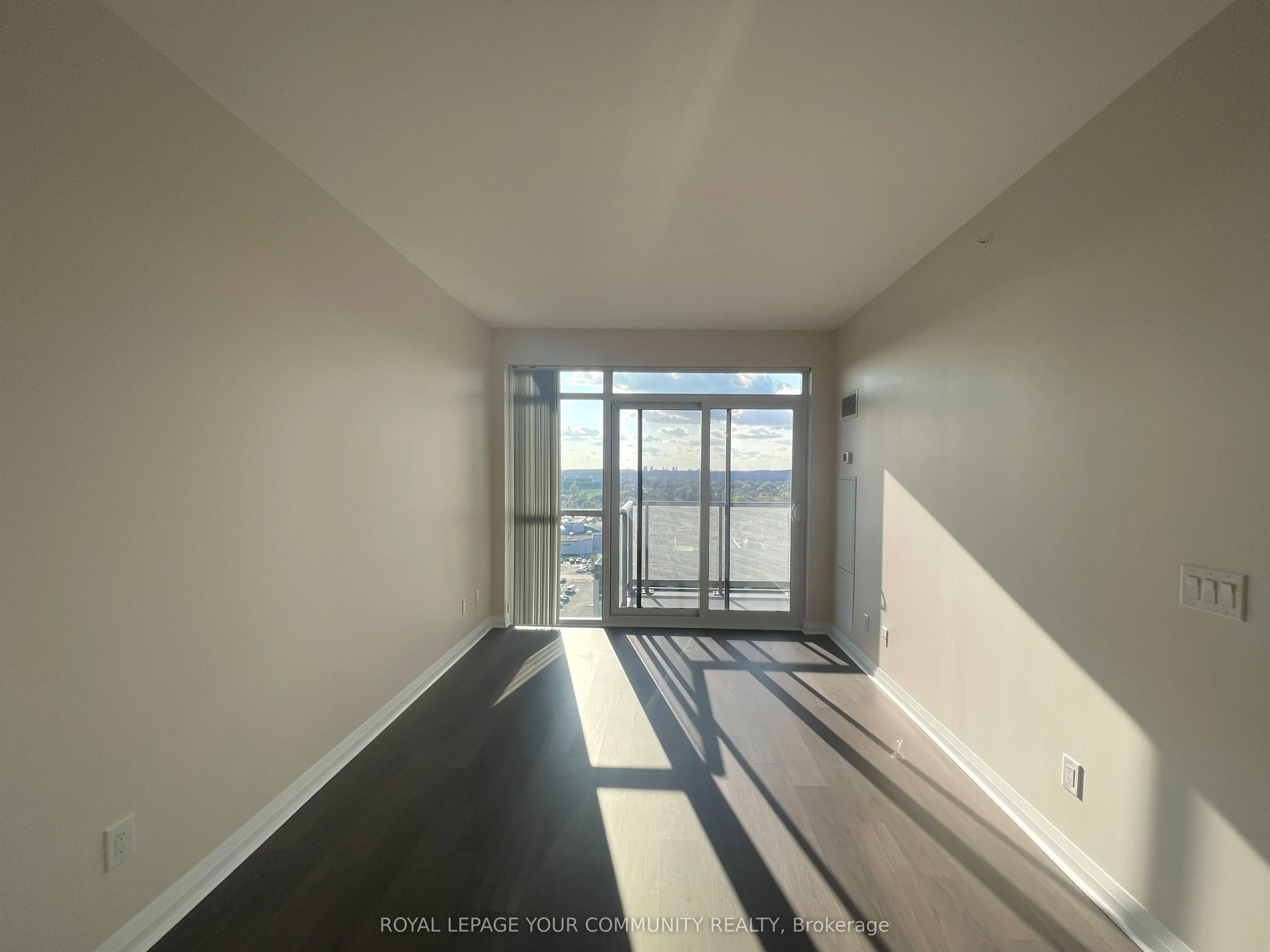 55 Oneida Crescent, #1407