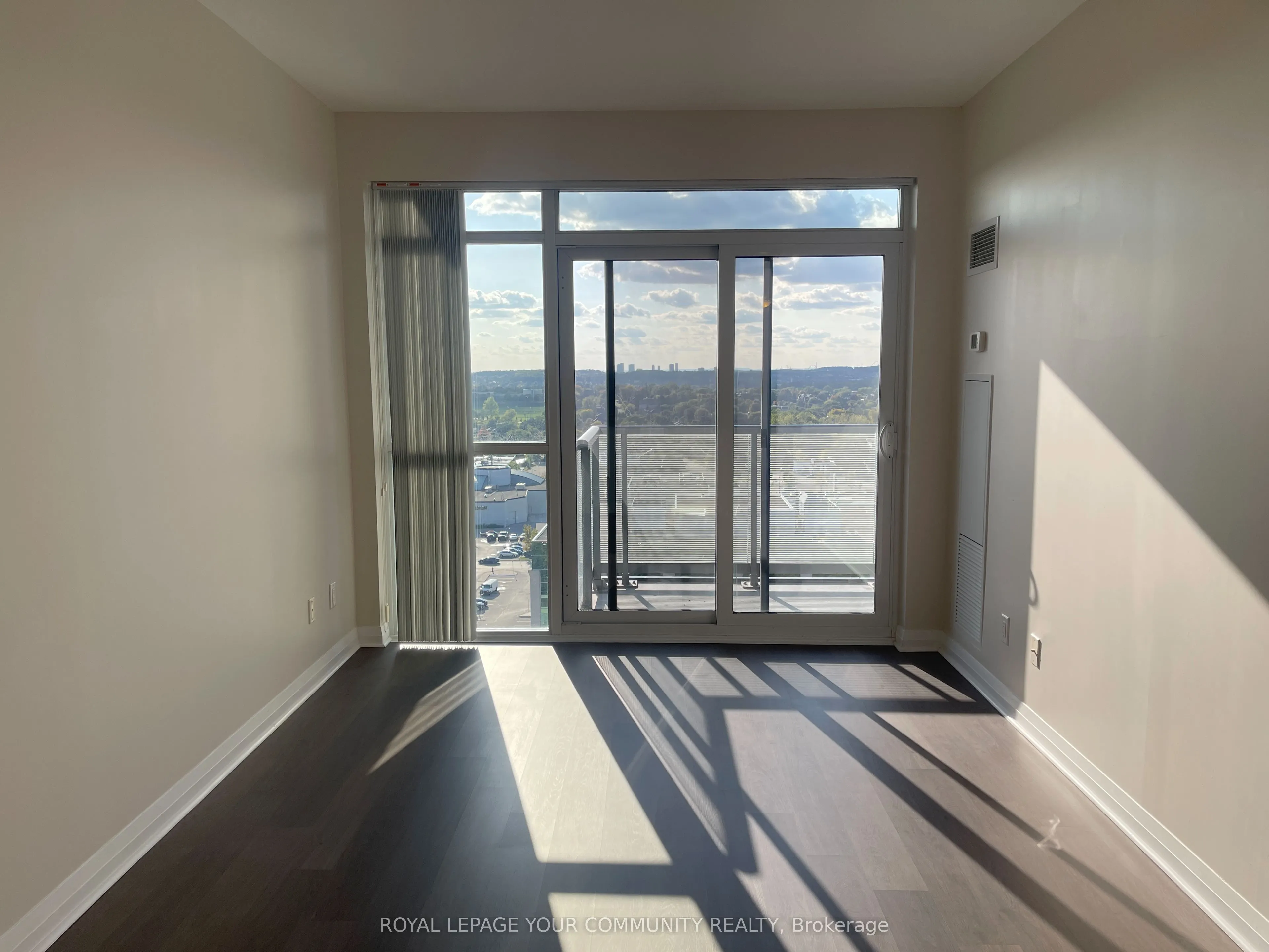 55 Oneida Crescent, #1407