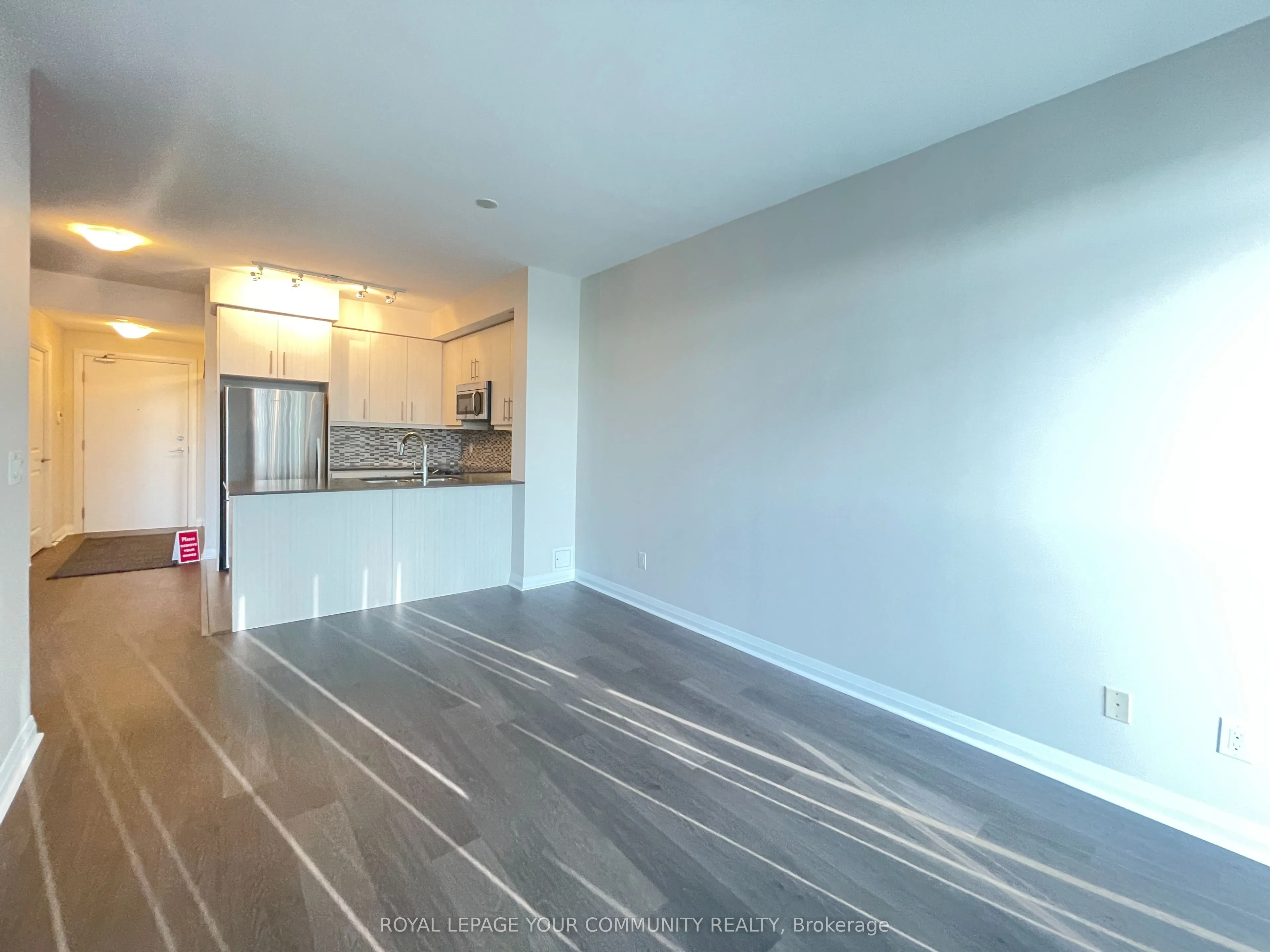 55 Oneida Crescent, #1407