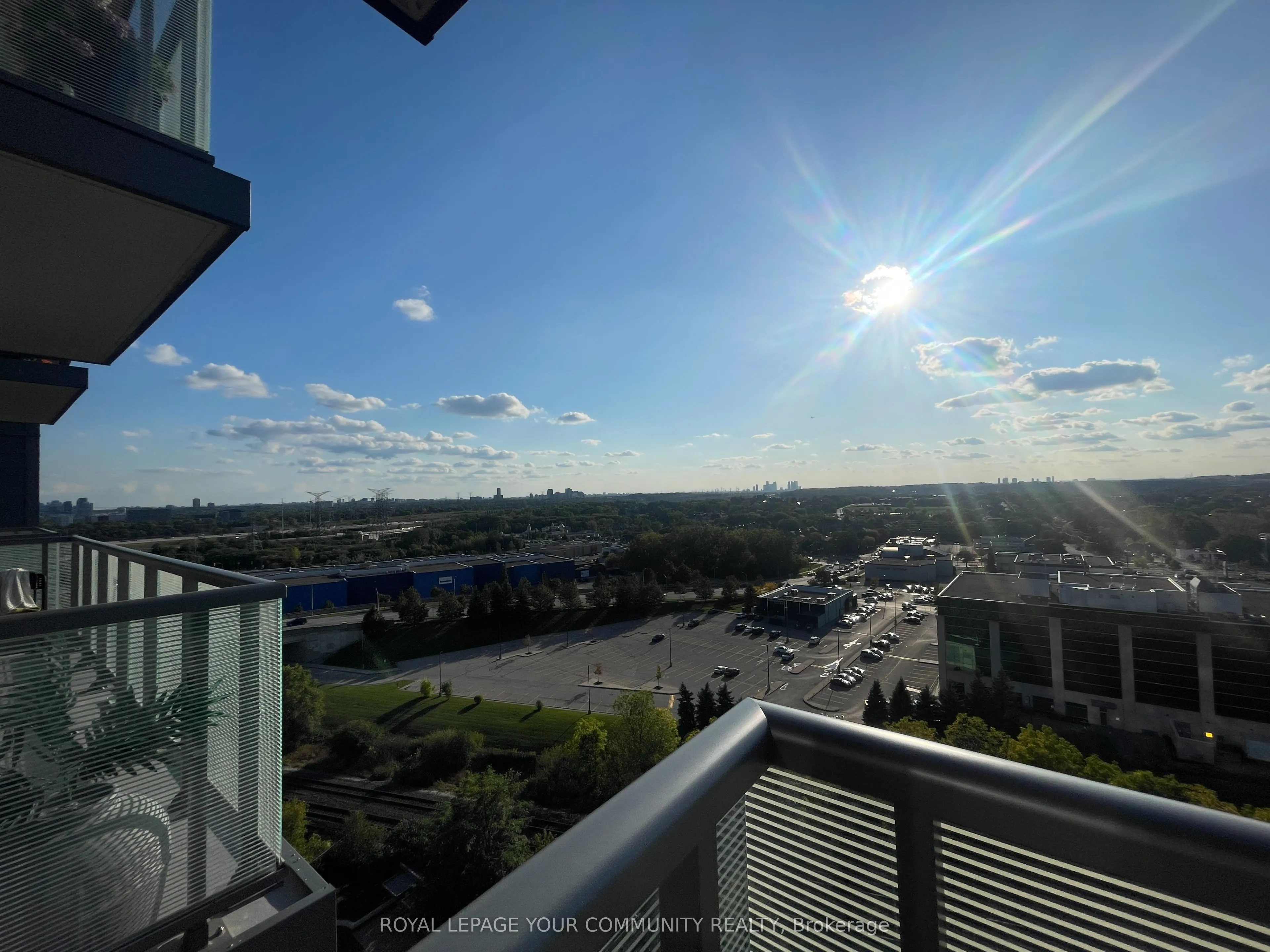 55 Oneida Crescent, #1407