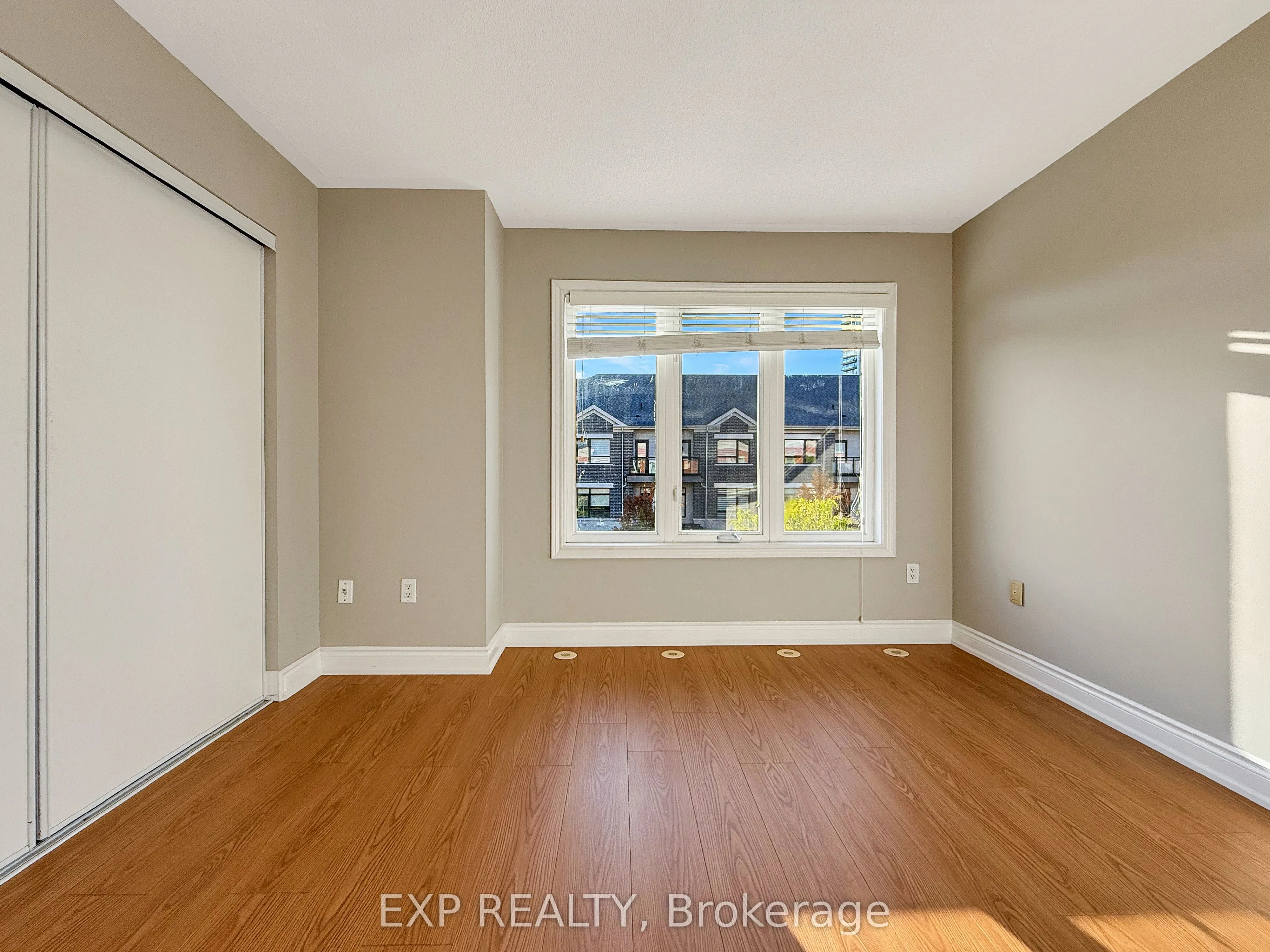 11 Saddlecreek Drive, #06