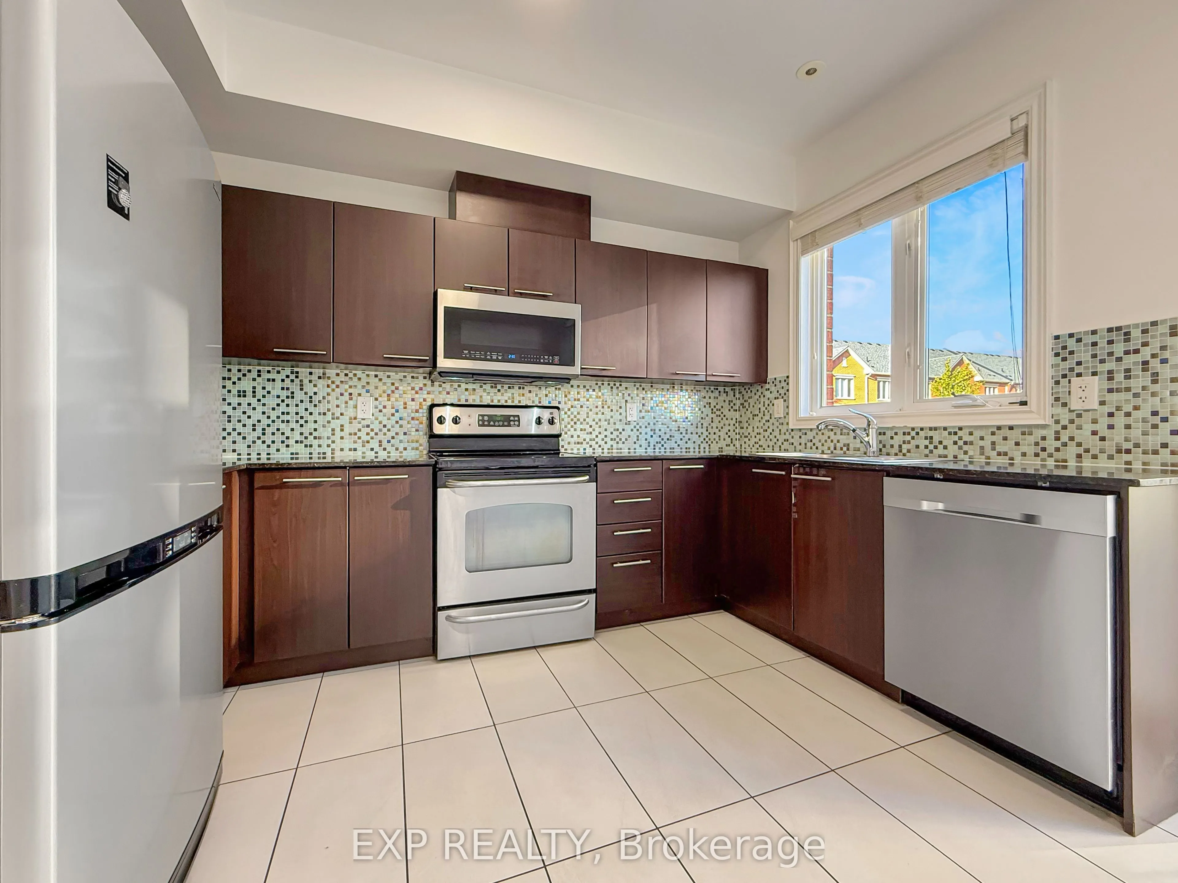 11 Saddlecreek Drive, #06