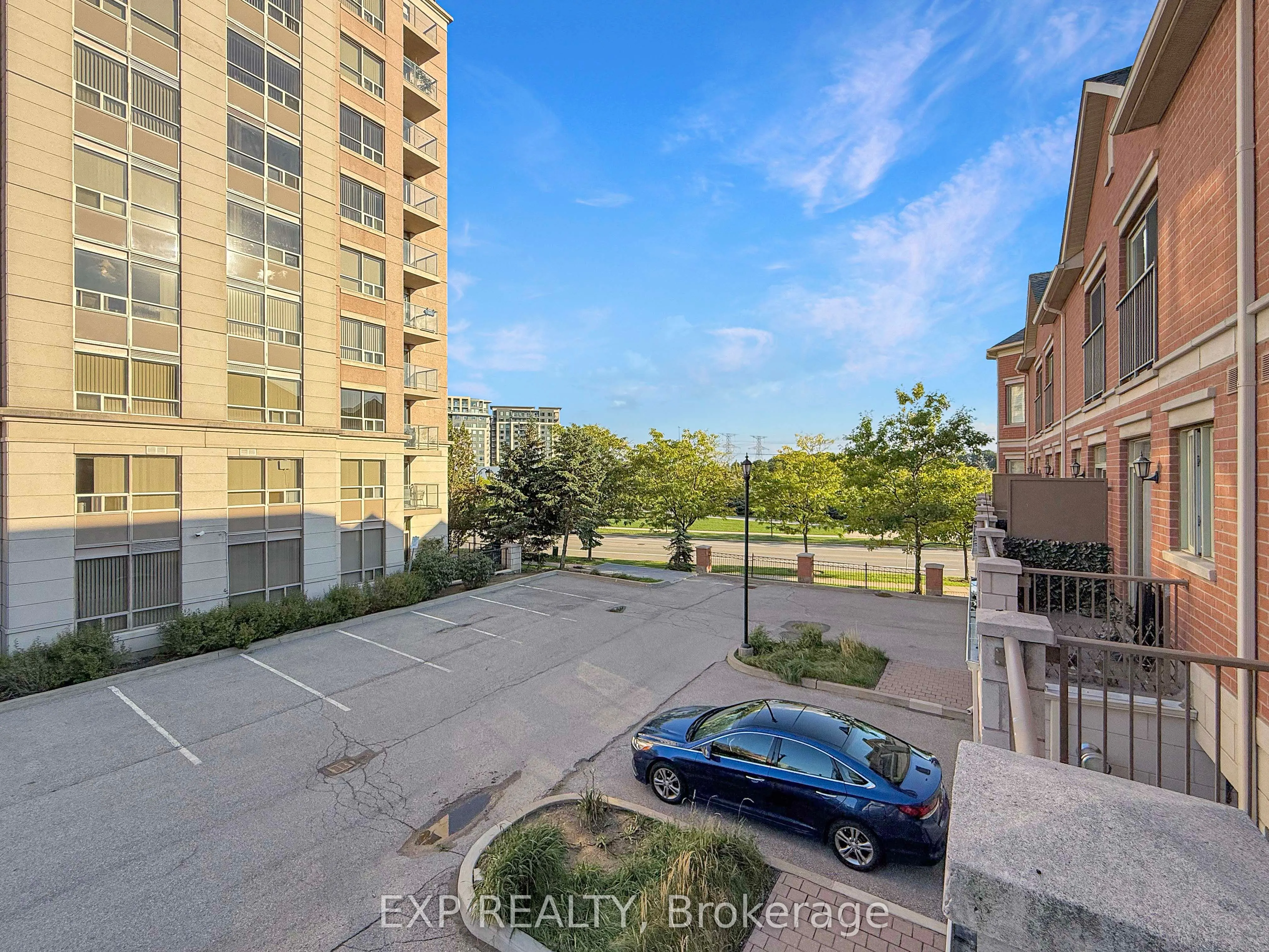 11 Saddlecreek Drive, #06