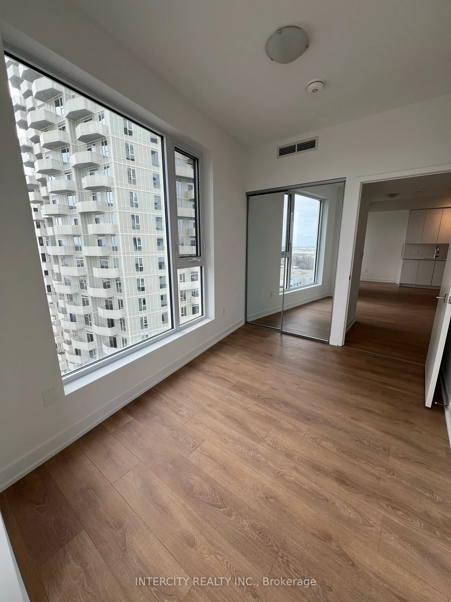 498 Caldari Road, #1530