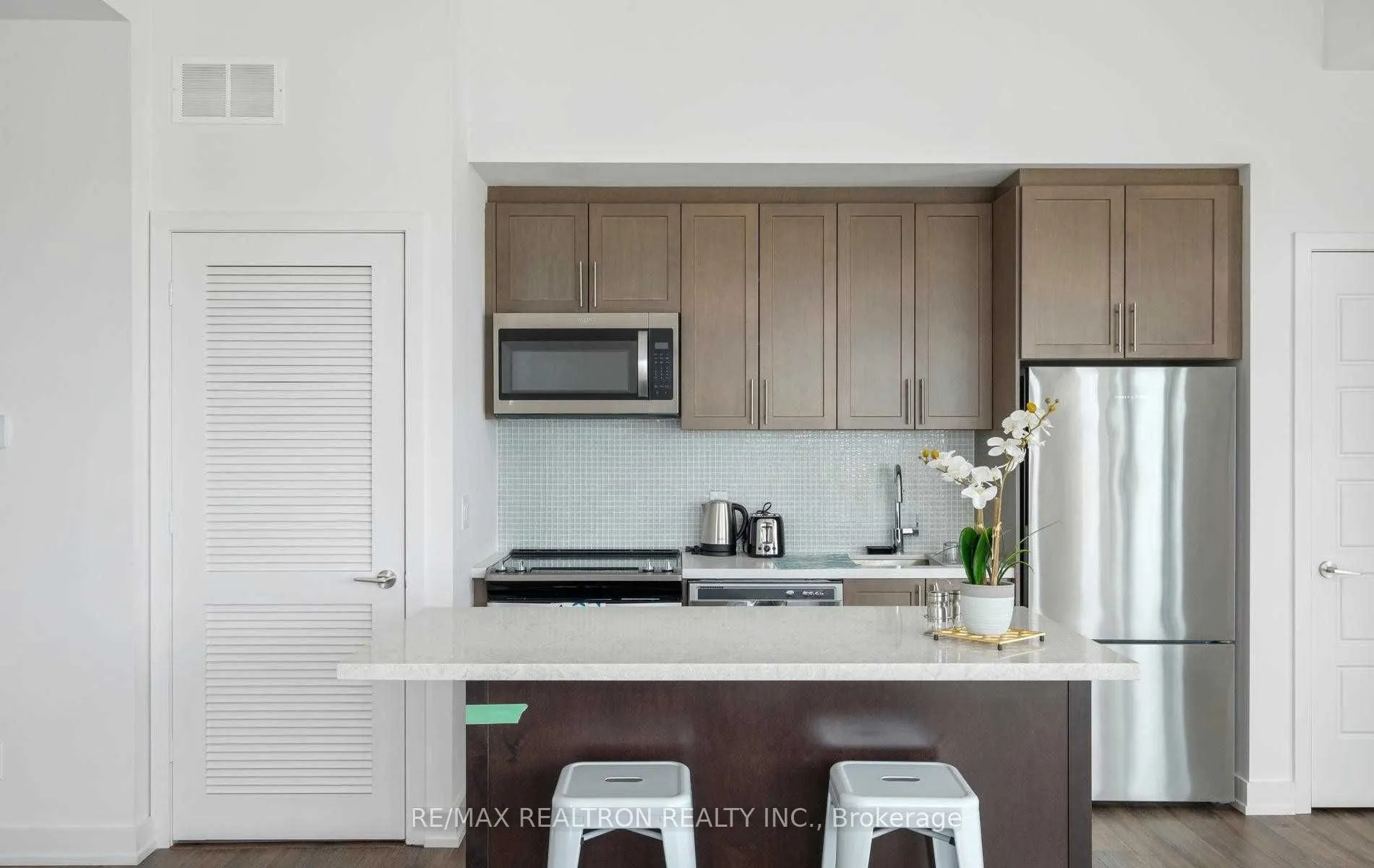 303 Broward Way, #91