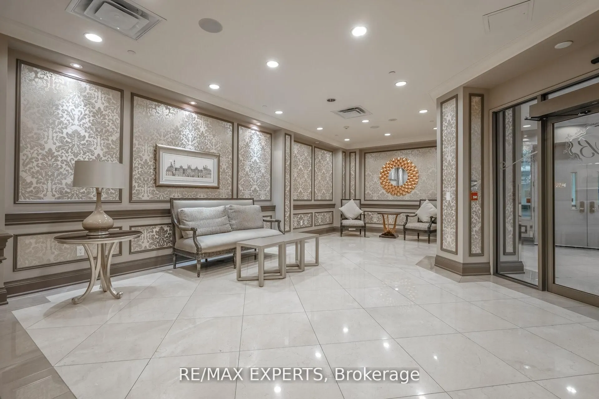 9255 Jane Street, #1103