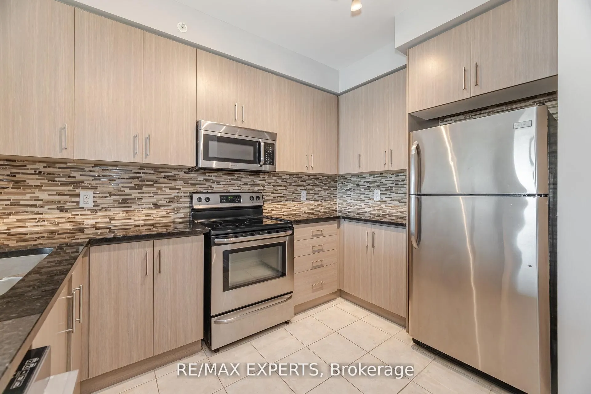 9255 Jane Street, #1103