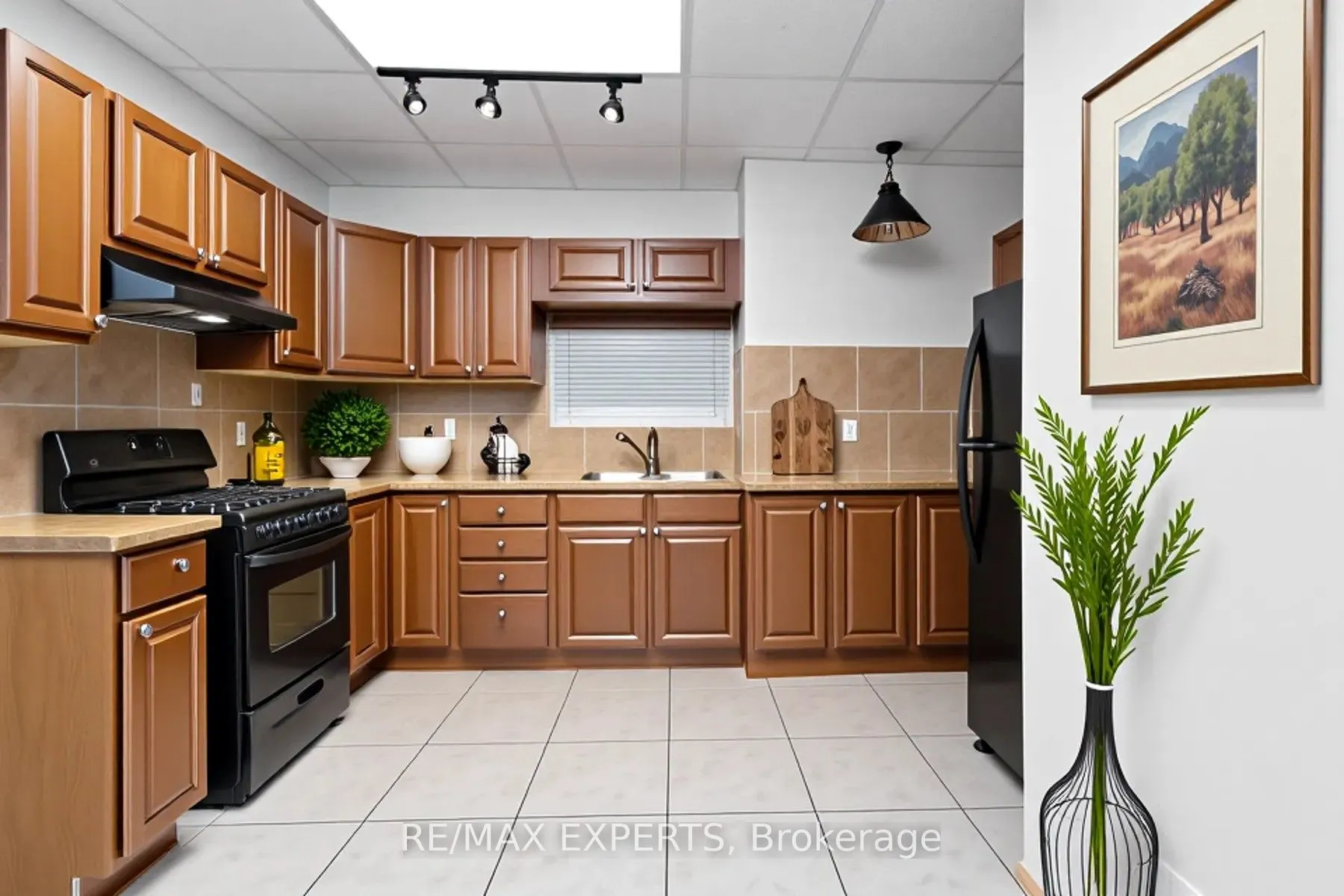 5780 King Street, ##2