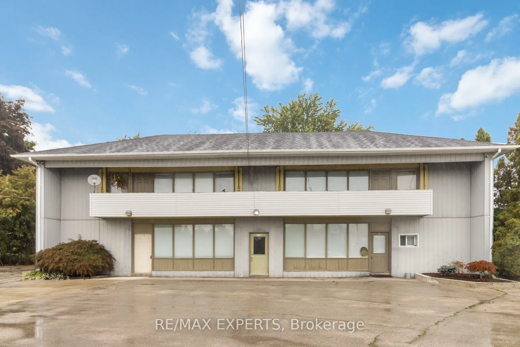 5780 King Street, ##2