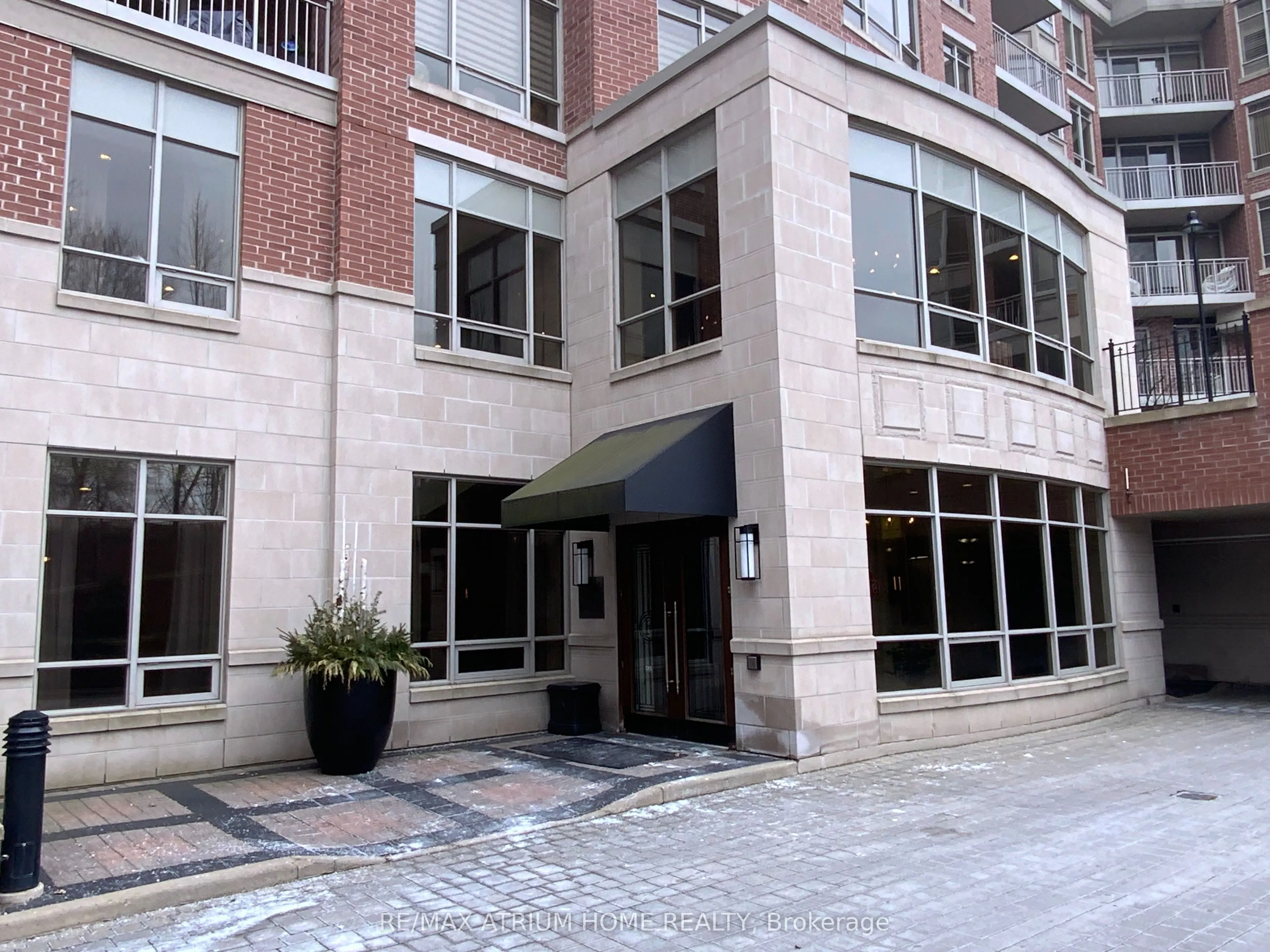 10101 Yonge Street, #315