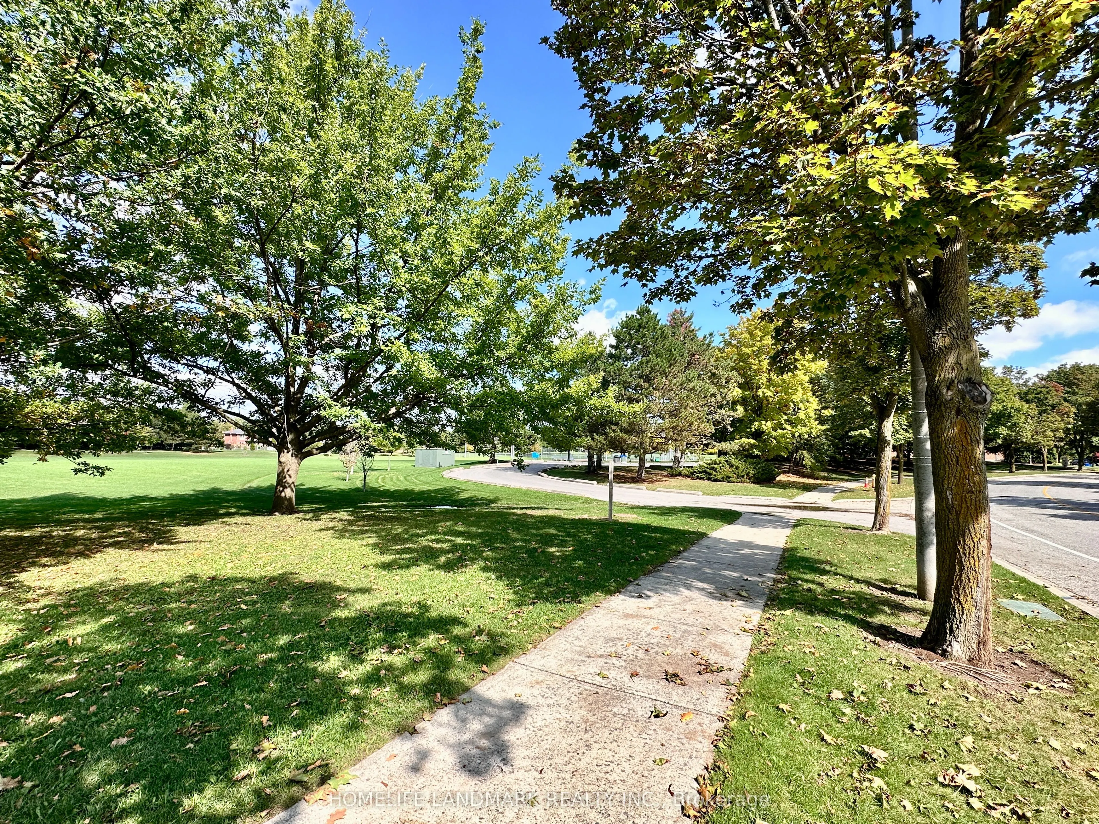 257 Fincham Avenue, #Room1
