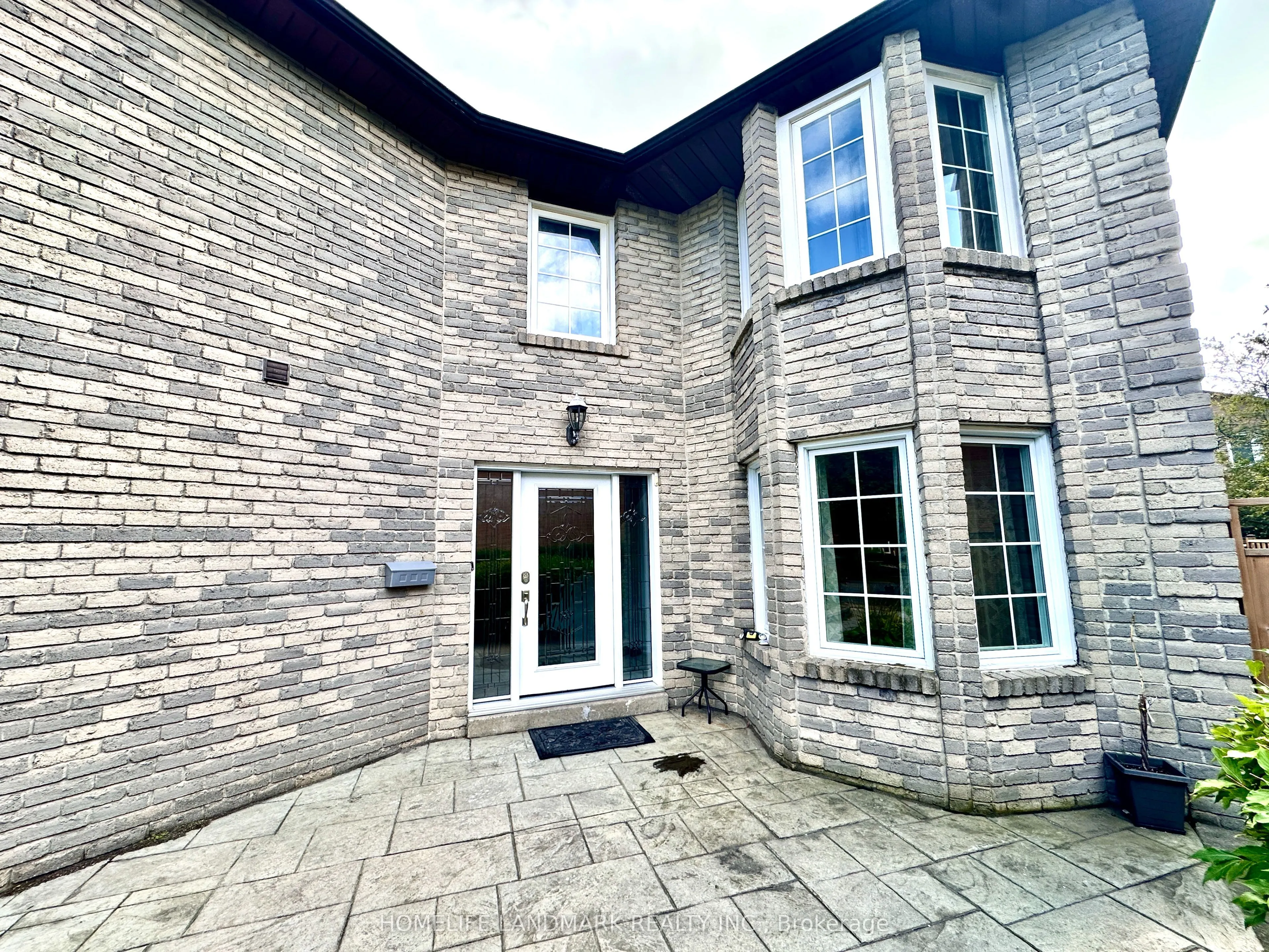 257 Fincham Avenue, #Room1
