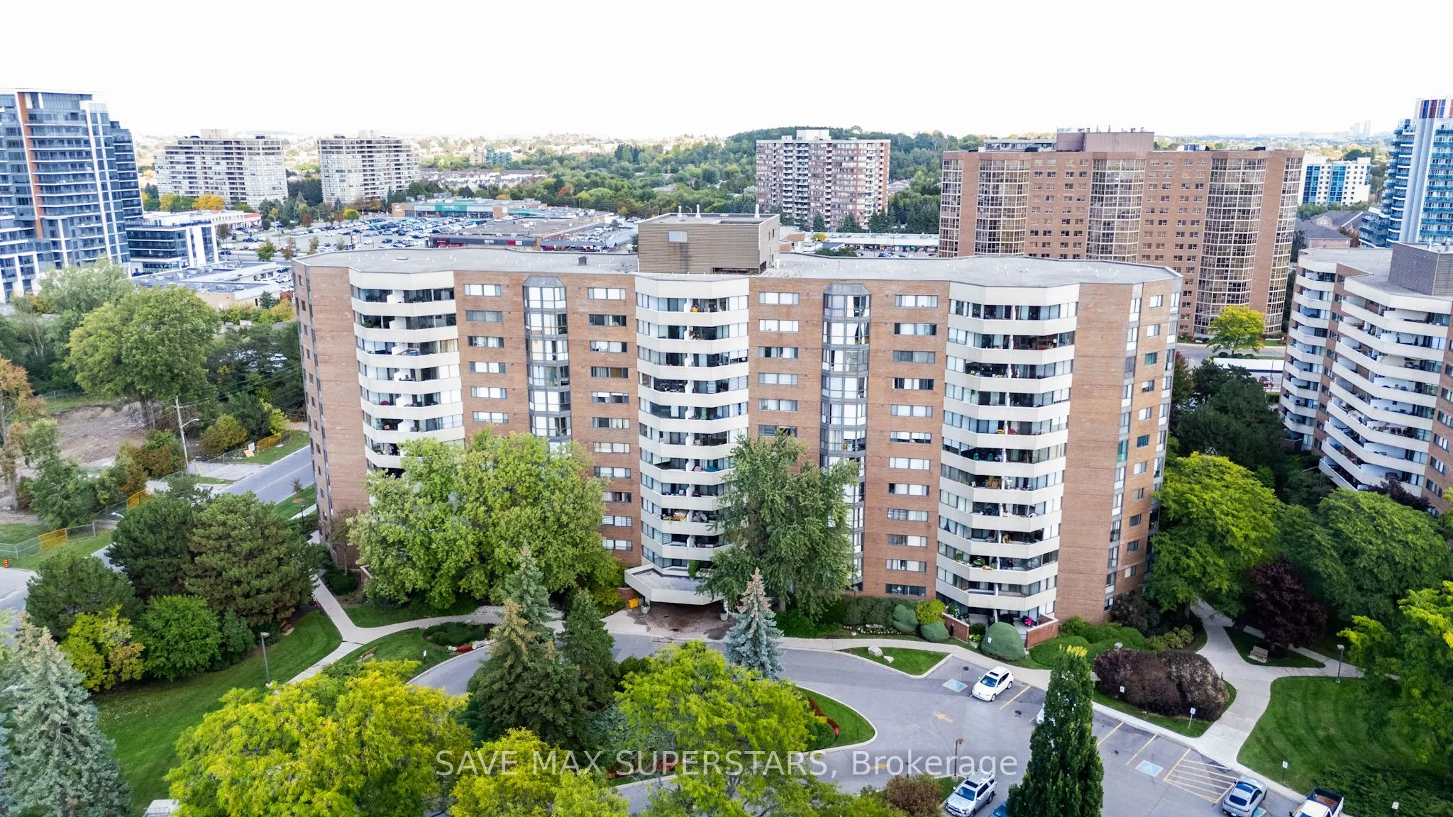 50 Baif Boulevard, #501