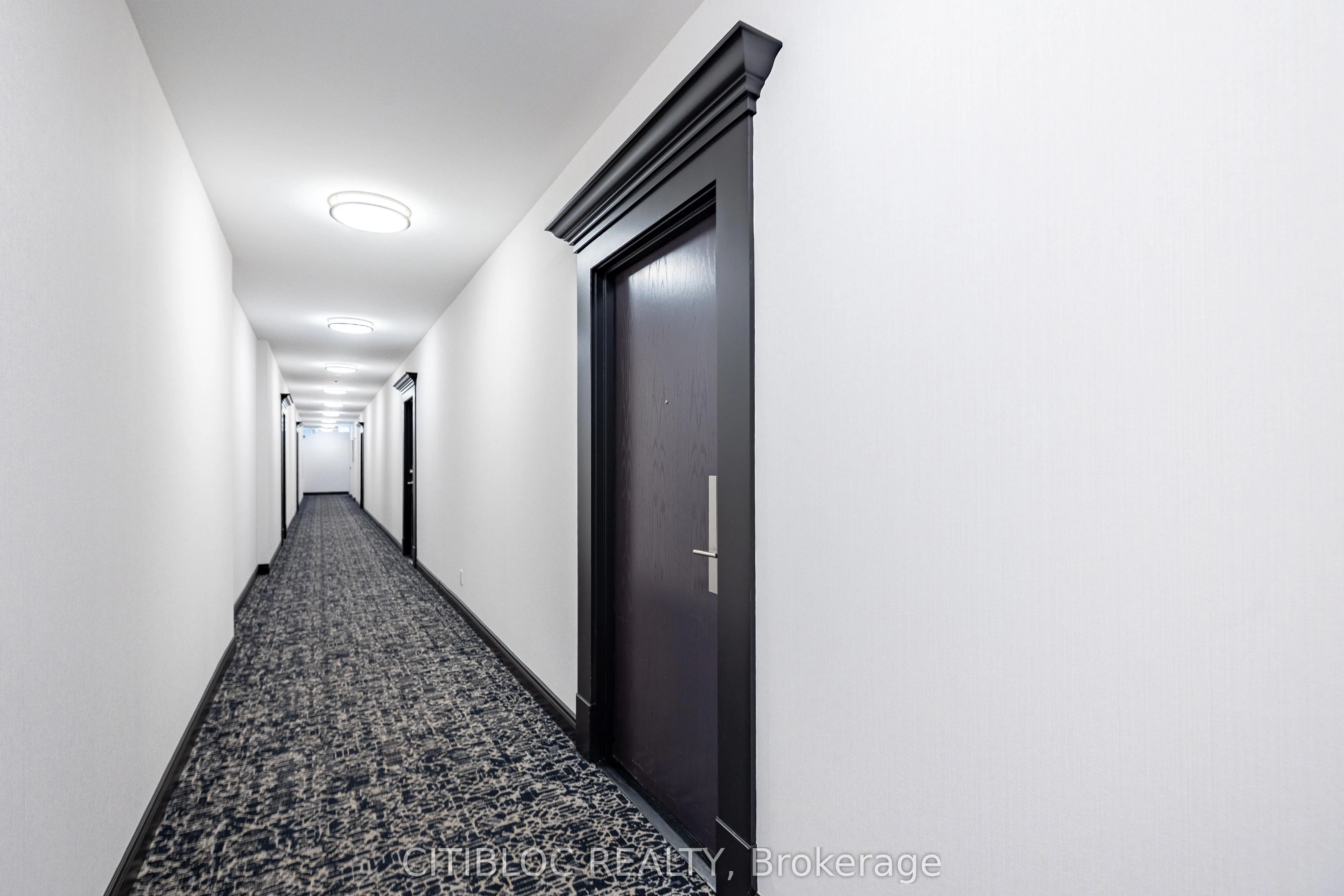 281 Woodbridge Avenue, #205