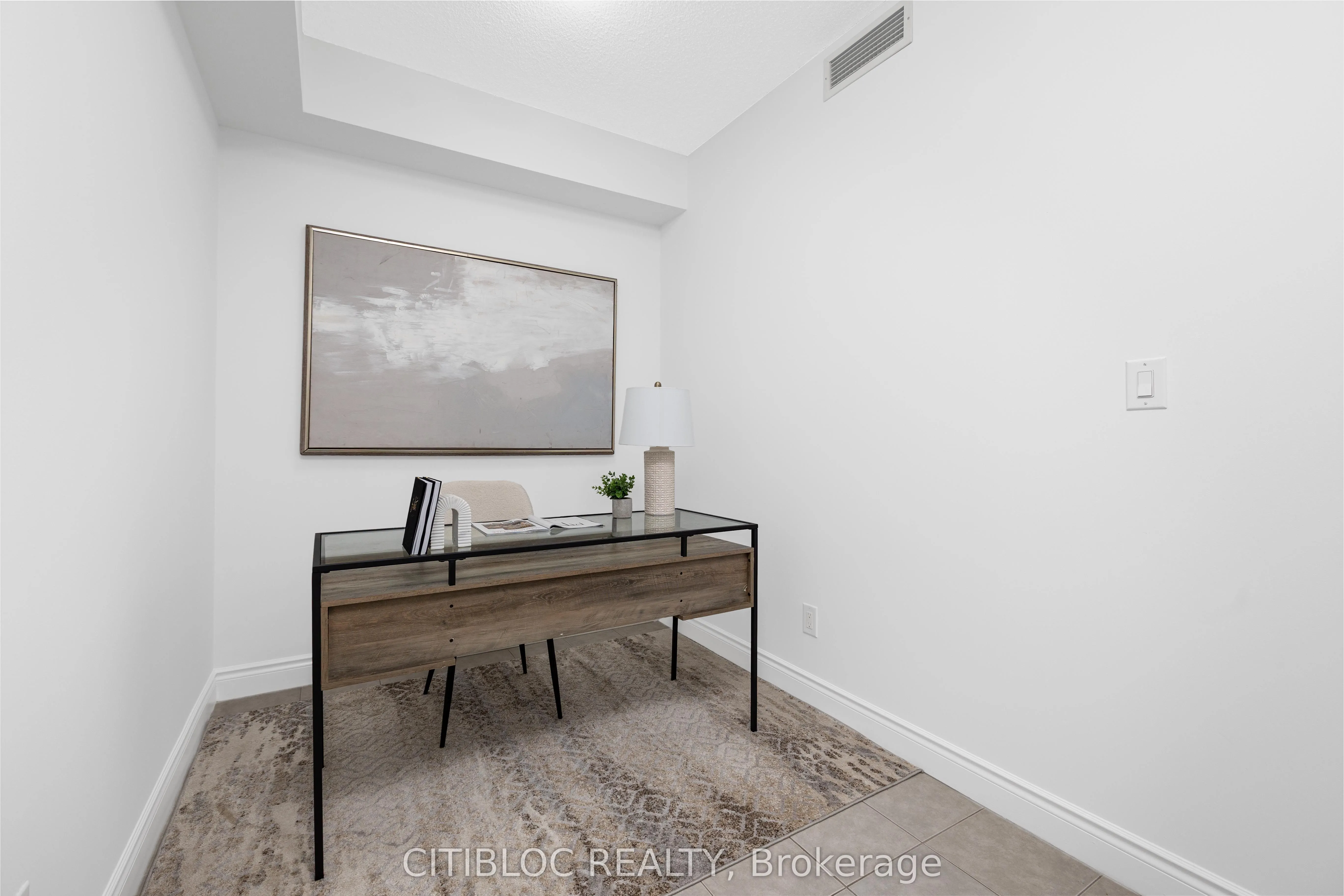 281 Woodbridge Avenue, #205