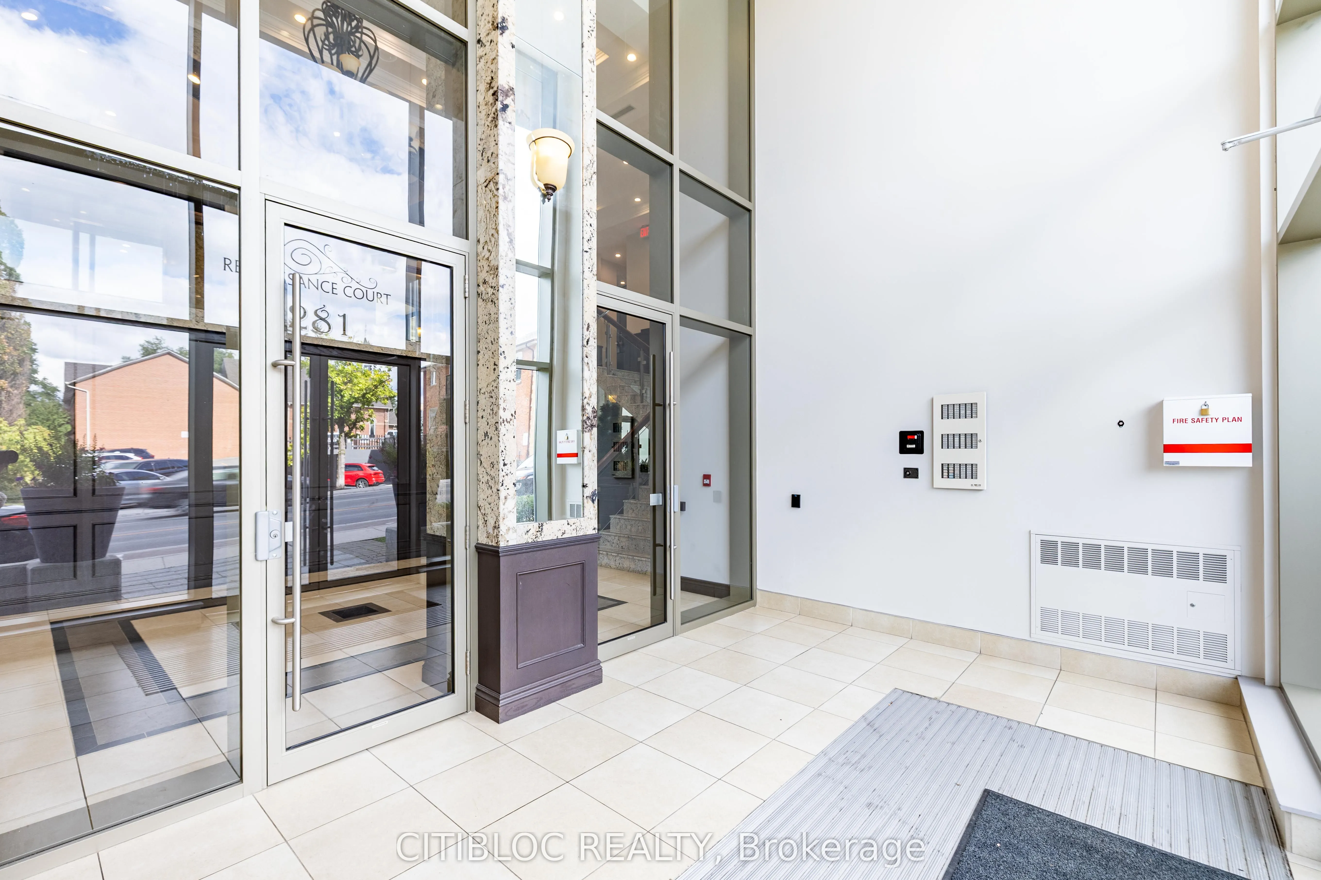 281 Woodbridge Avenue, #205