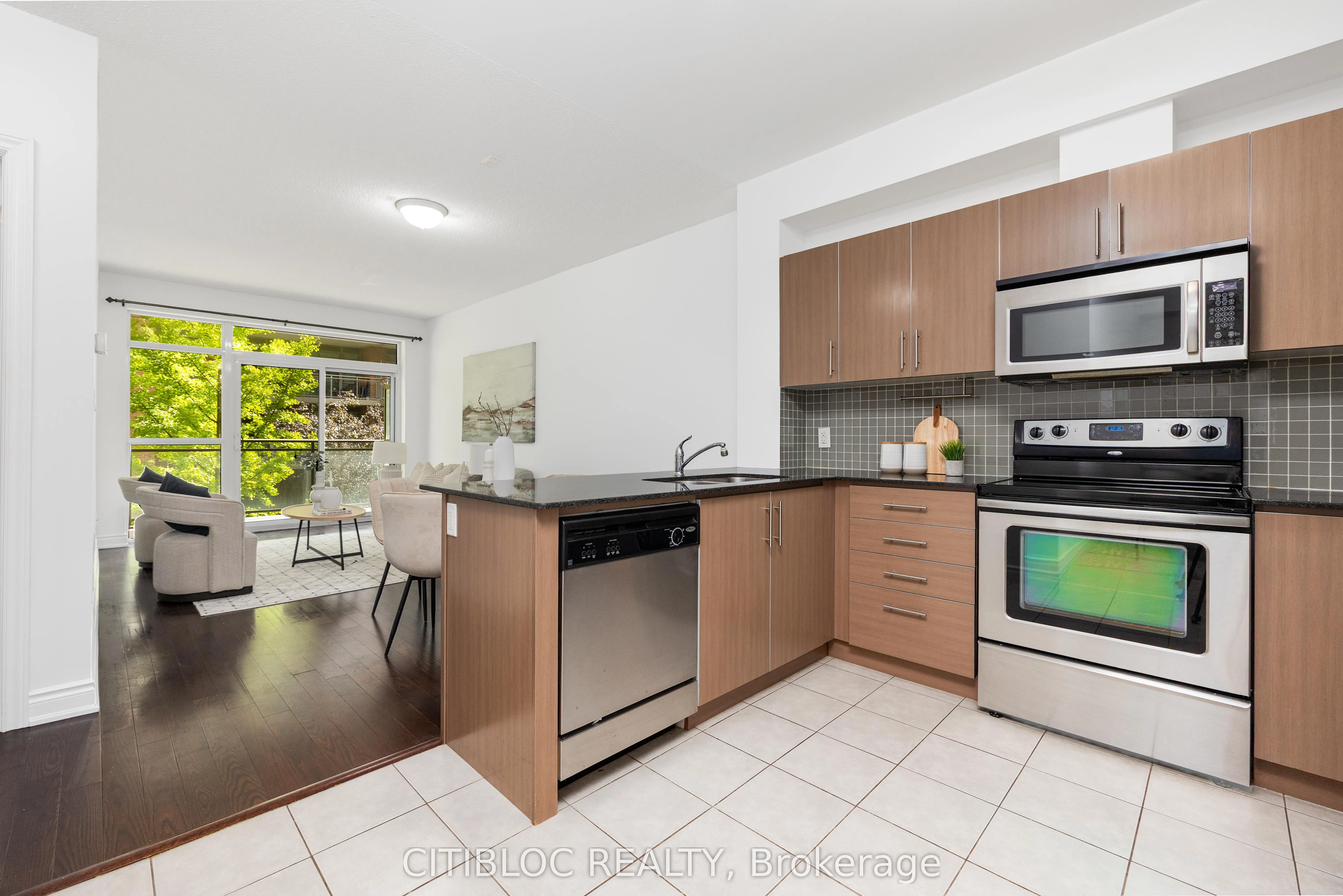 281 Woodbridge Avenue, #205