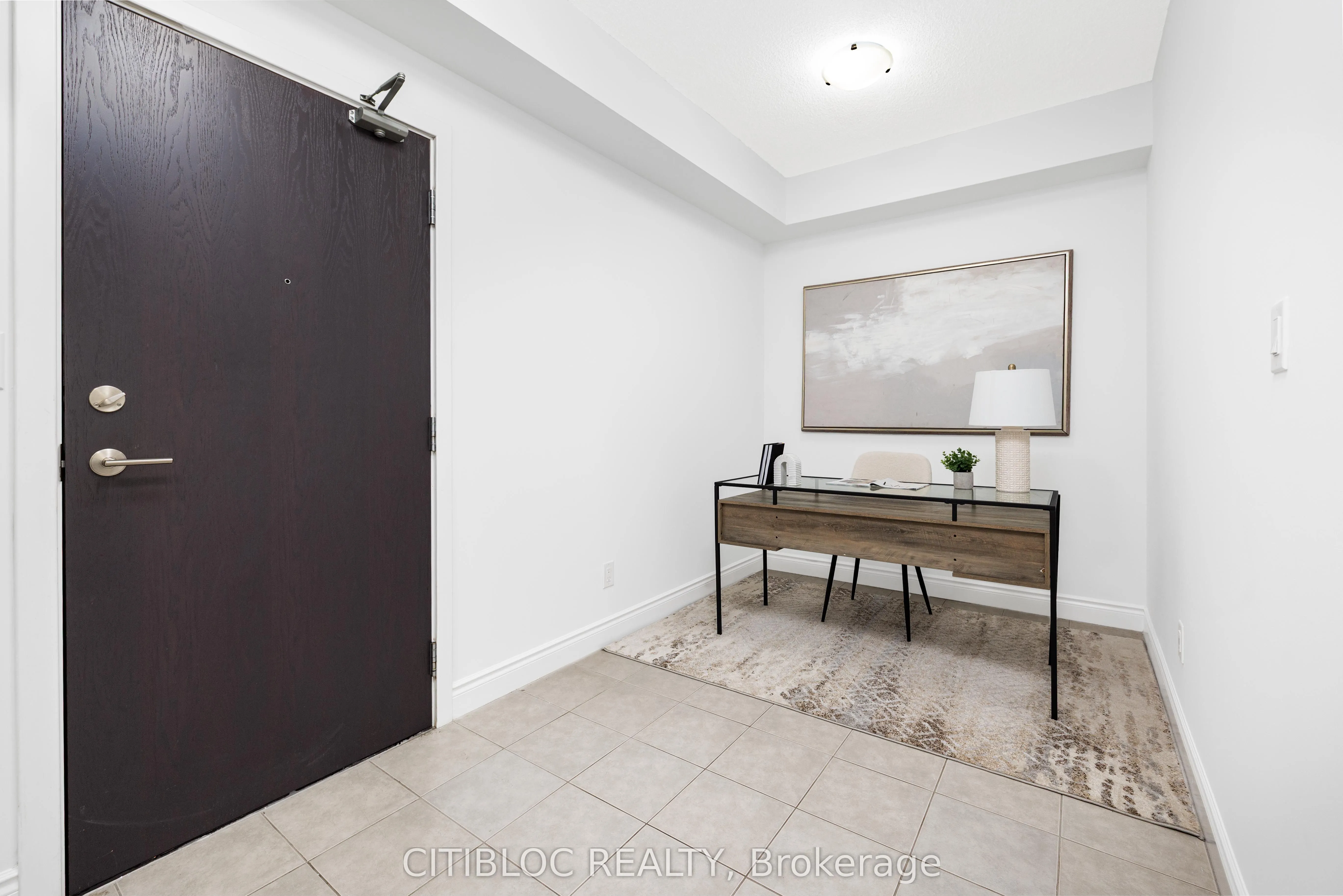 281 Woodbridge Avenue, #205