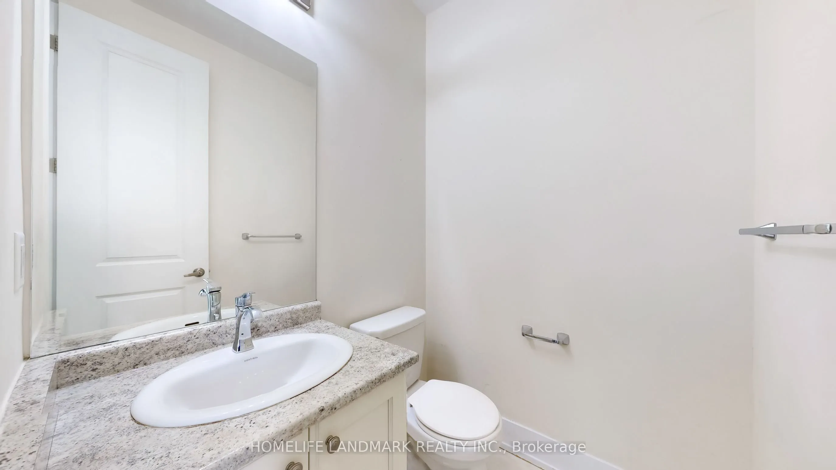 9180 Bathurst Street