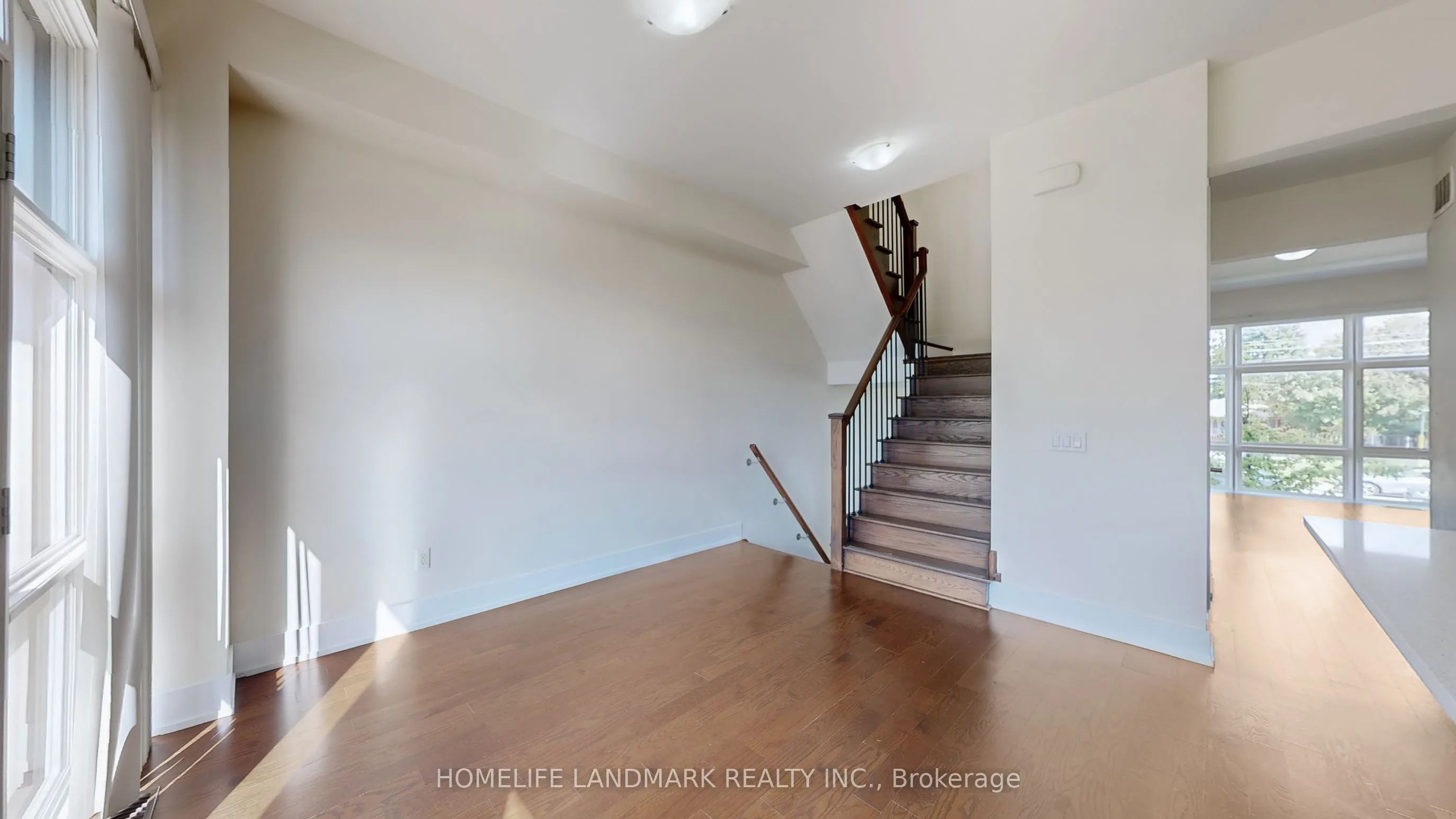 9180 Bathurst Street