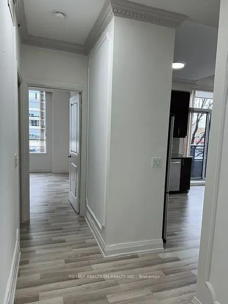 85 North Park Road, #305