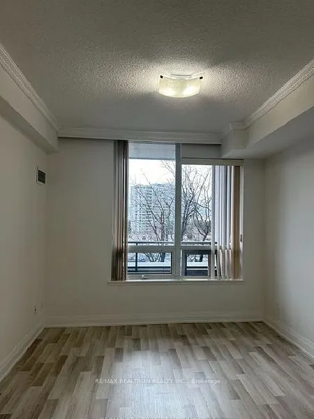 85 North Park Road, #305