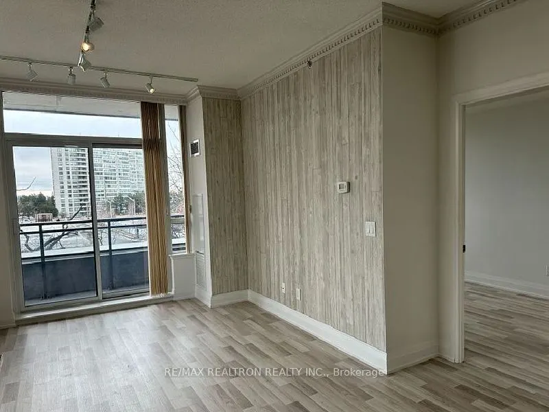 85 North Park Road, #305