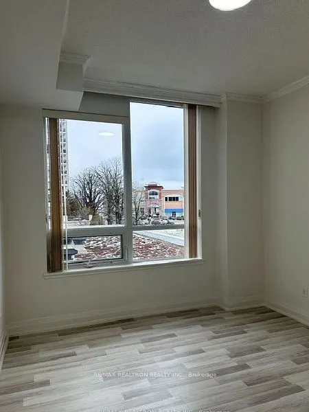 85 North Park Road, #305