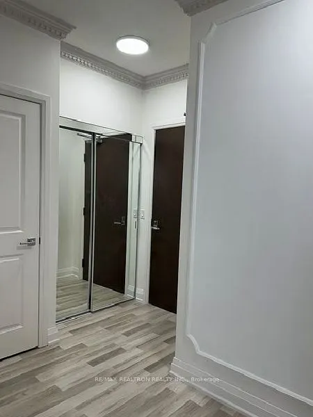 85 North Park Road, #305