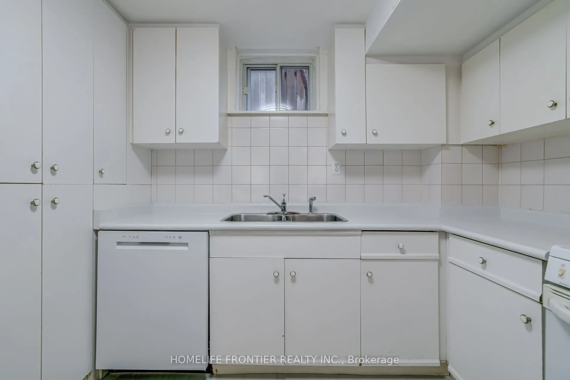 62 Clark Avenue, #Lower A