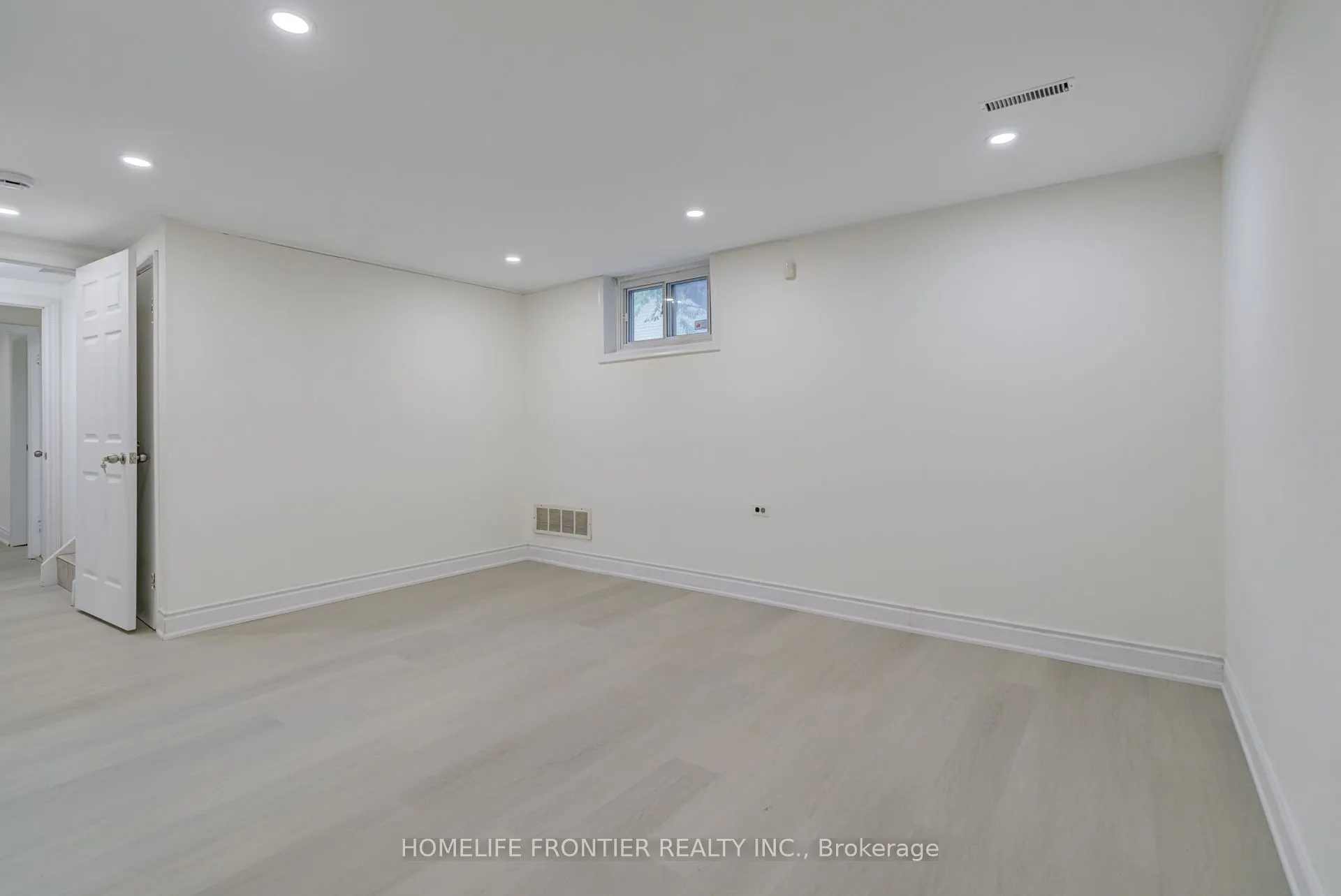 62 Clark Avenue, #Lower A