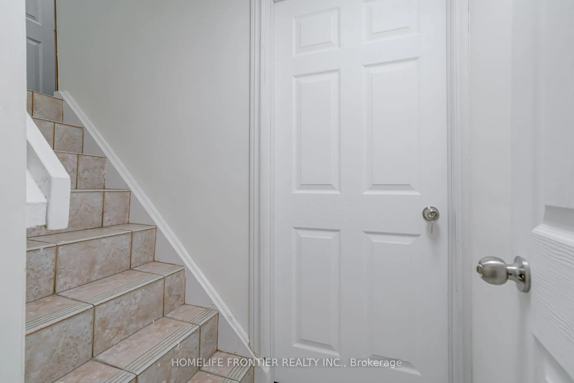 62 Clark Avenue, #Lower A