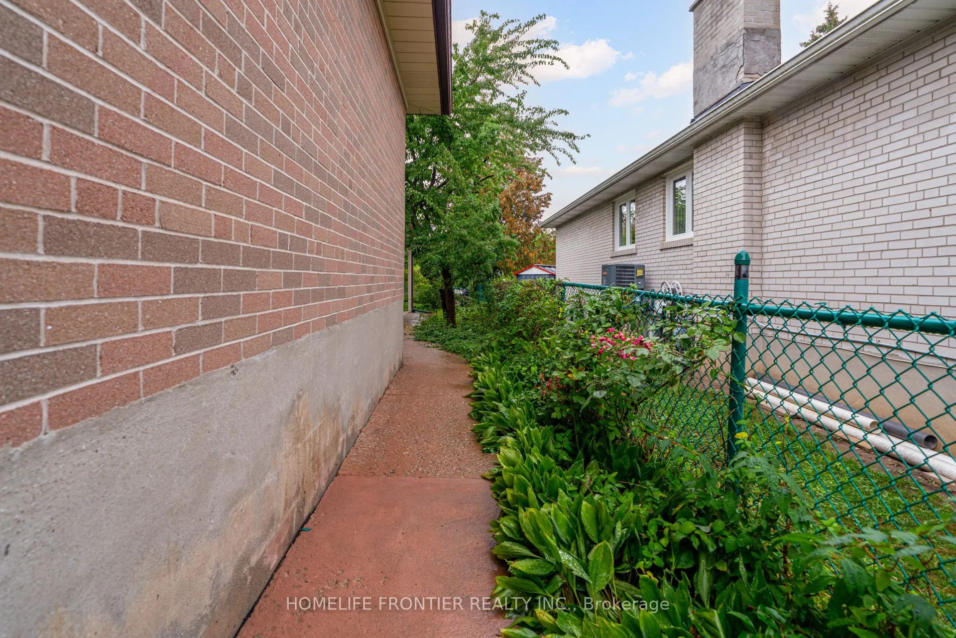 62 Clark Avenue, #Lower A