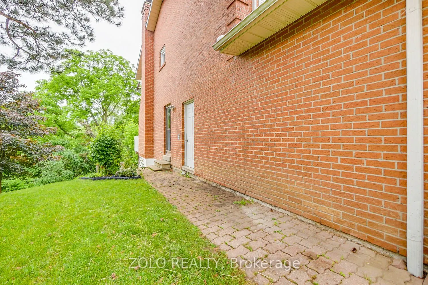 62 Julia Street, #Lower