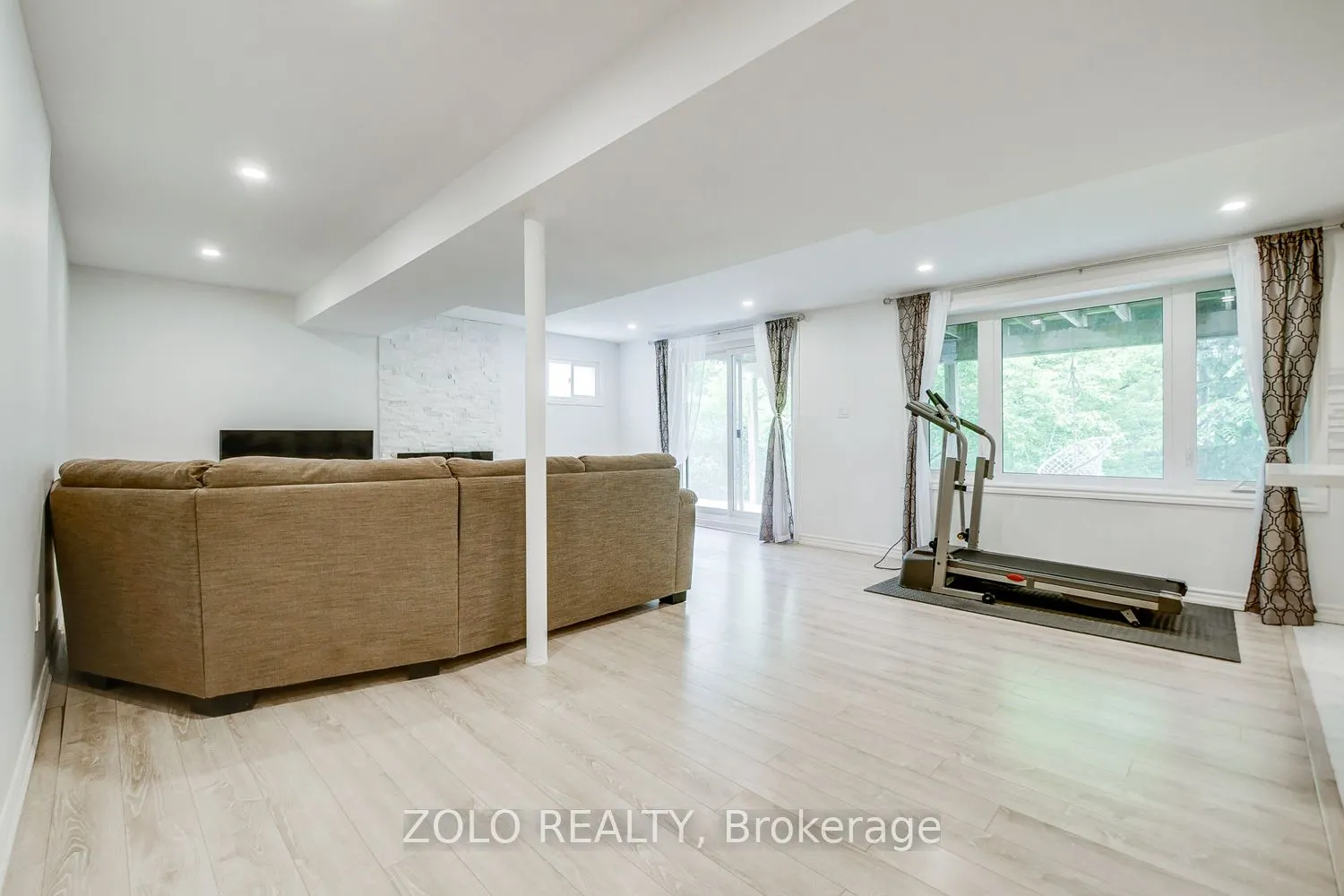 62 Julia Street, #Lower