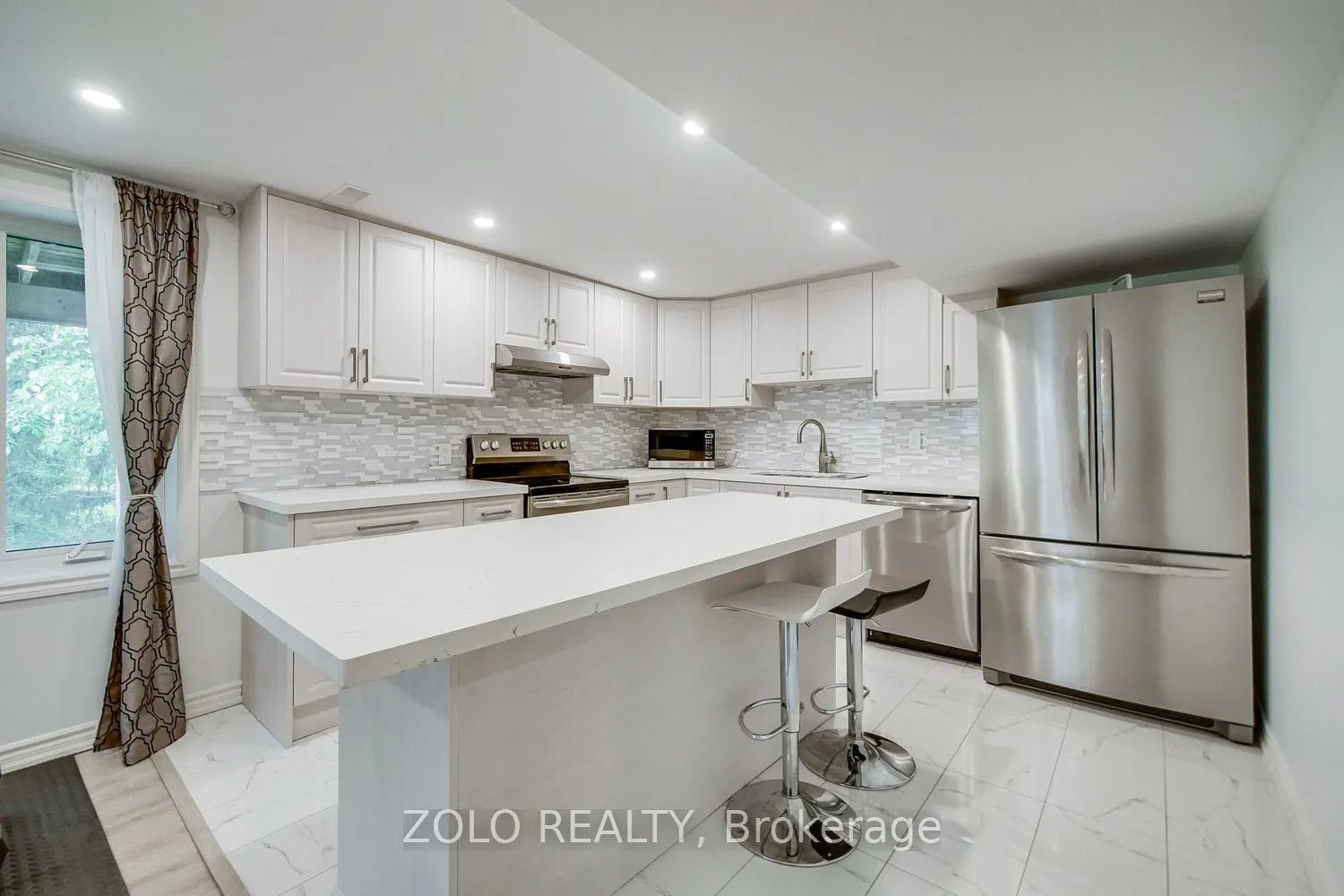 62 Julia Street, #Lower