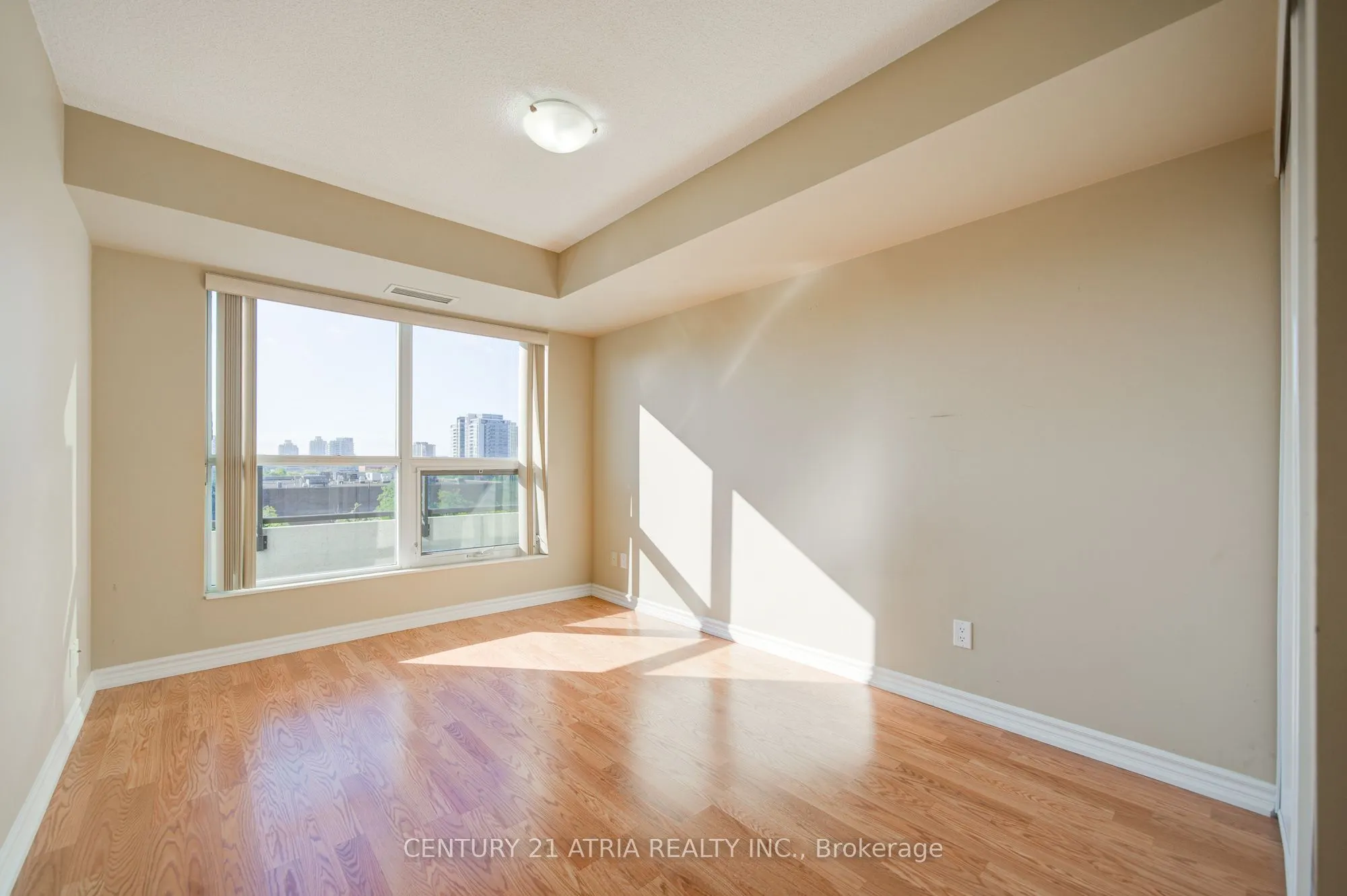 18 Harding Boulevard, #308